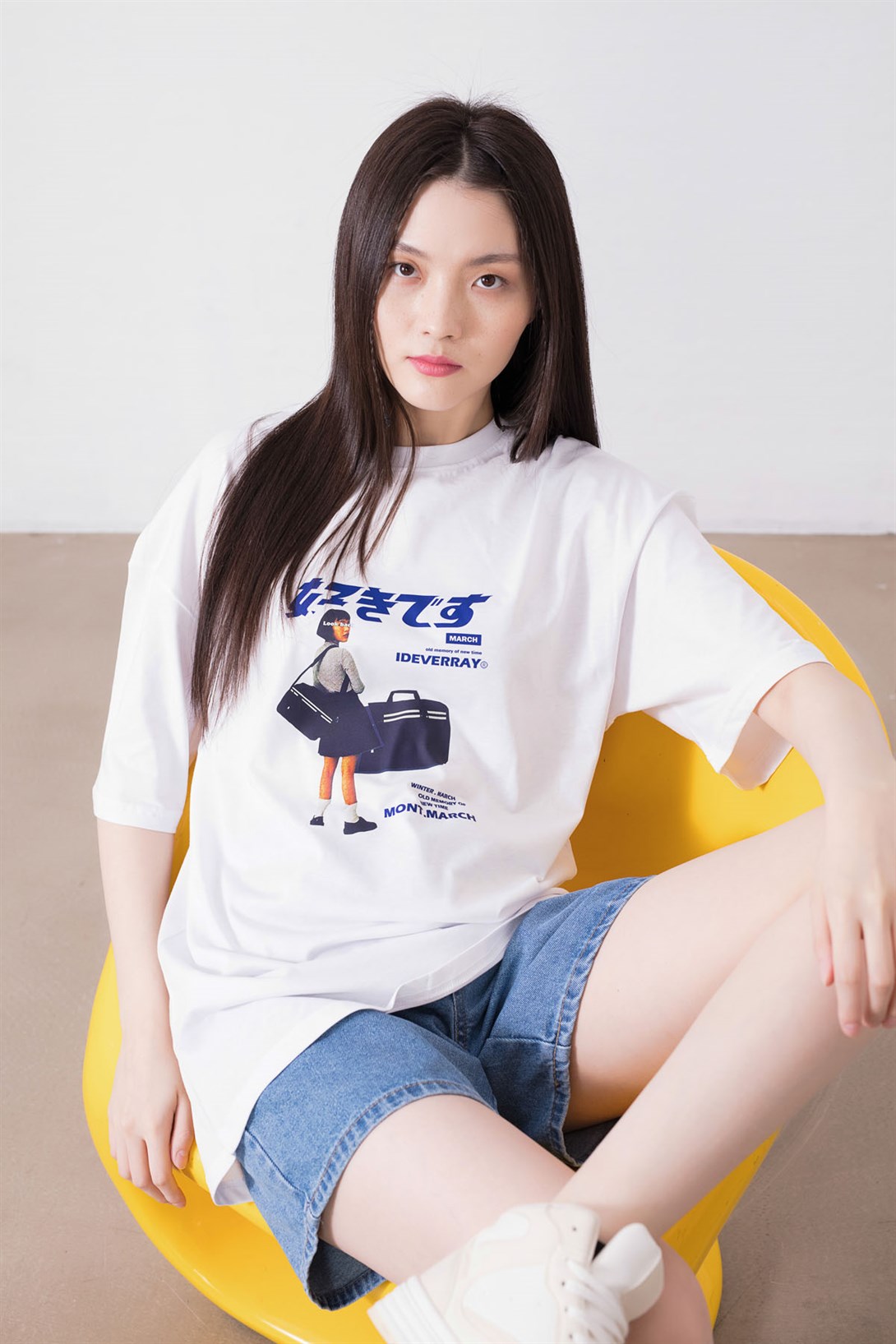 Trendiz Unisex Harajuku Girl Beyaz Tshirt