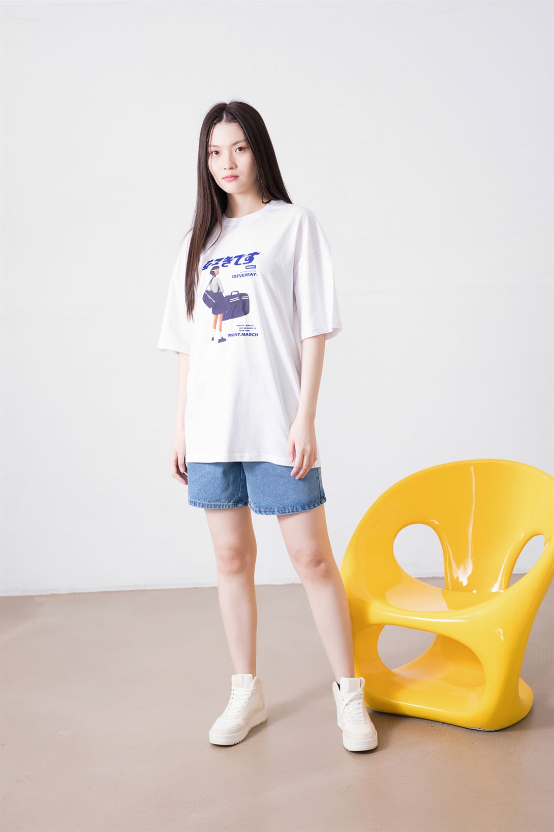 Trendiz Unisex Harajuku Girl Beyaz Tshirt