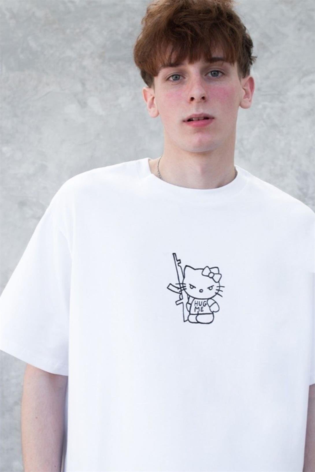 Trendiz Unisex Hug Me Hello Kitty Tshirt Beyaz