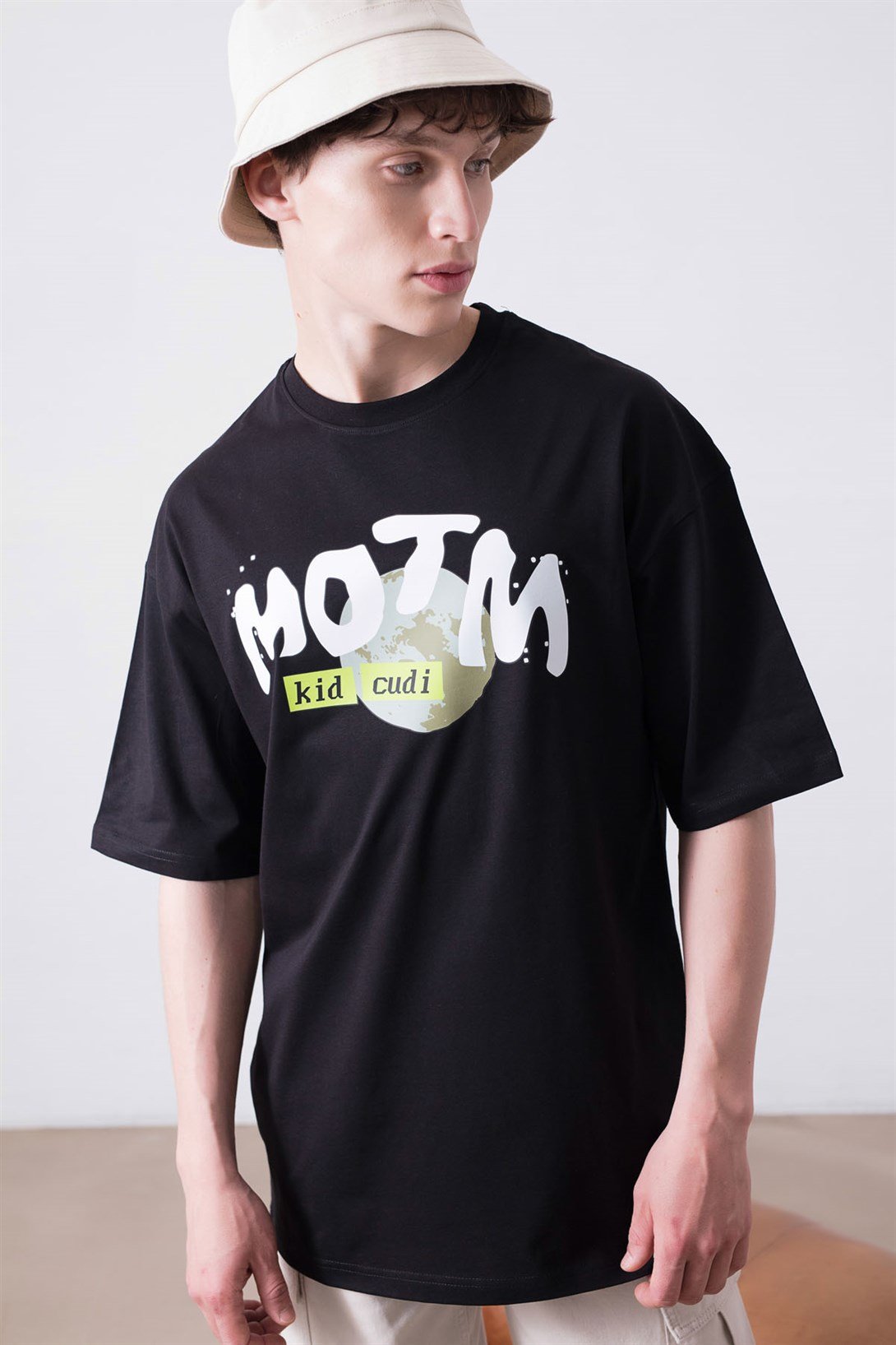 Trendiz Unisex Kid Cudi Man of the Moon 3 Siyah Tshirt