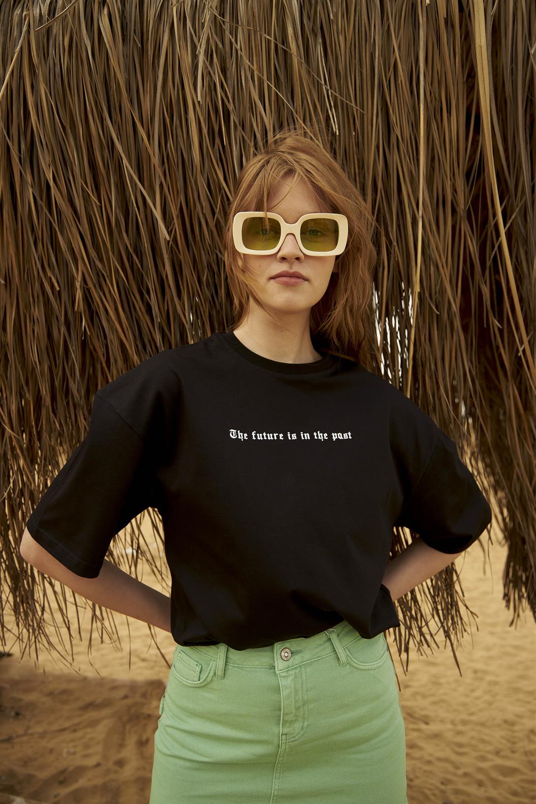 Trendiz Unisex Love is Love Tshirt Siyah