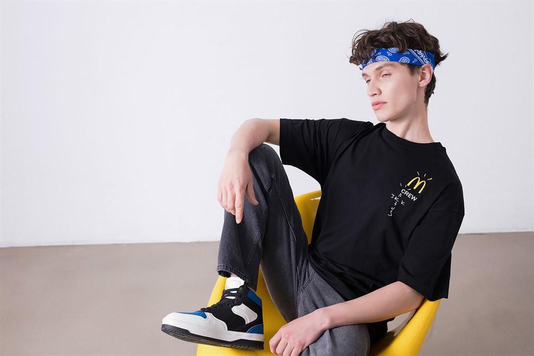 Trendiz Unisex Mc Crew Cactus Jack Siyah Tshirt