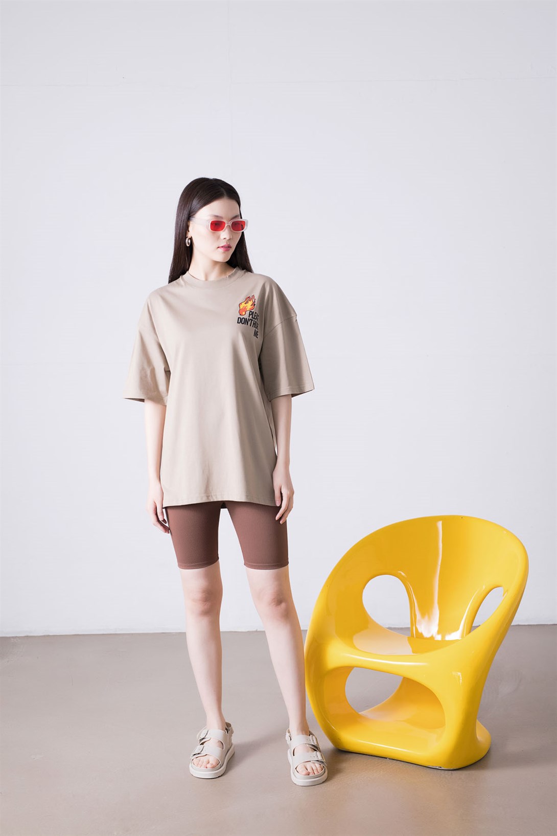 Trendiz Unisex Please Dont Hurt Me Taş Tshirt