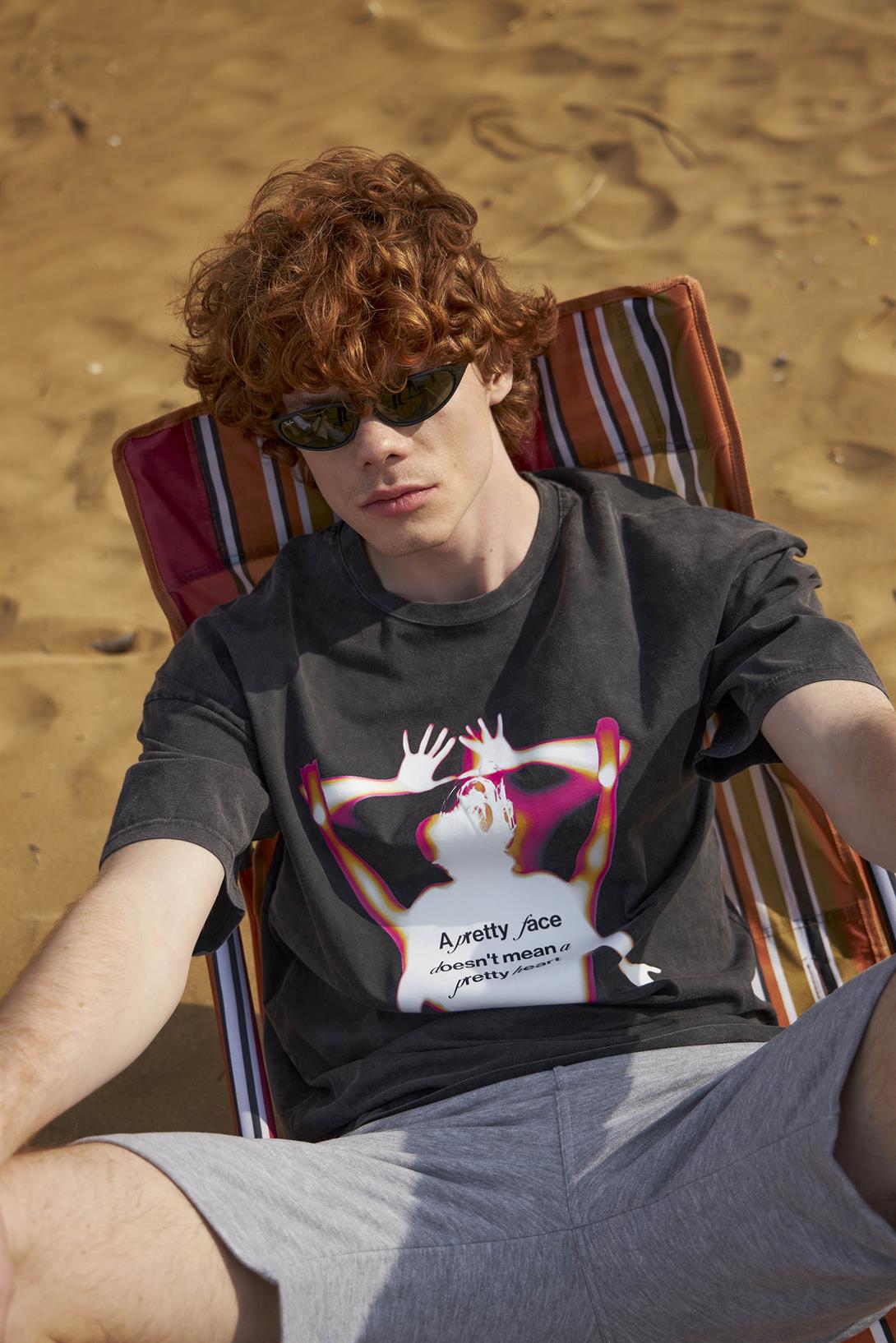 Trendiz Unisex Pretty Face Yıkamalı Tshirt Antrasit