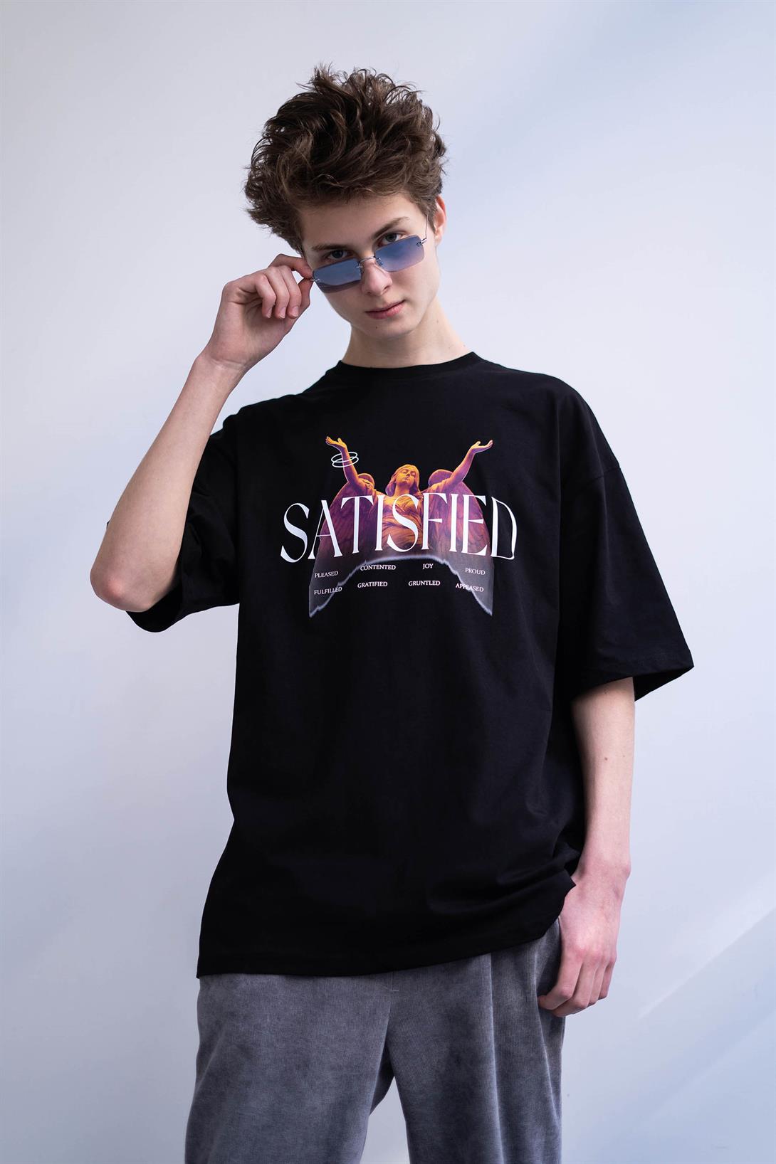Trendiz Unisex Satisfied Siyah Tshirt