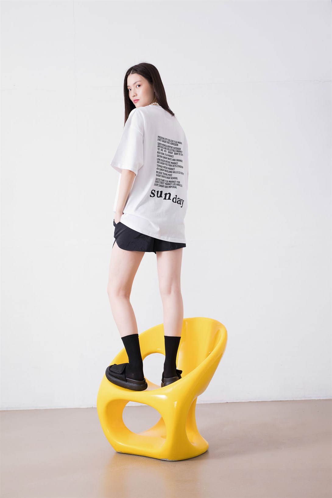 Trendiz Unisex Sunday Flea Beyaz Tshirt