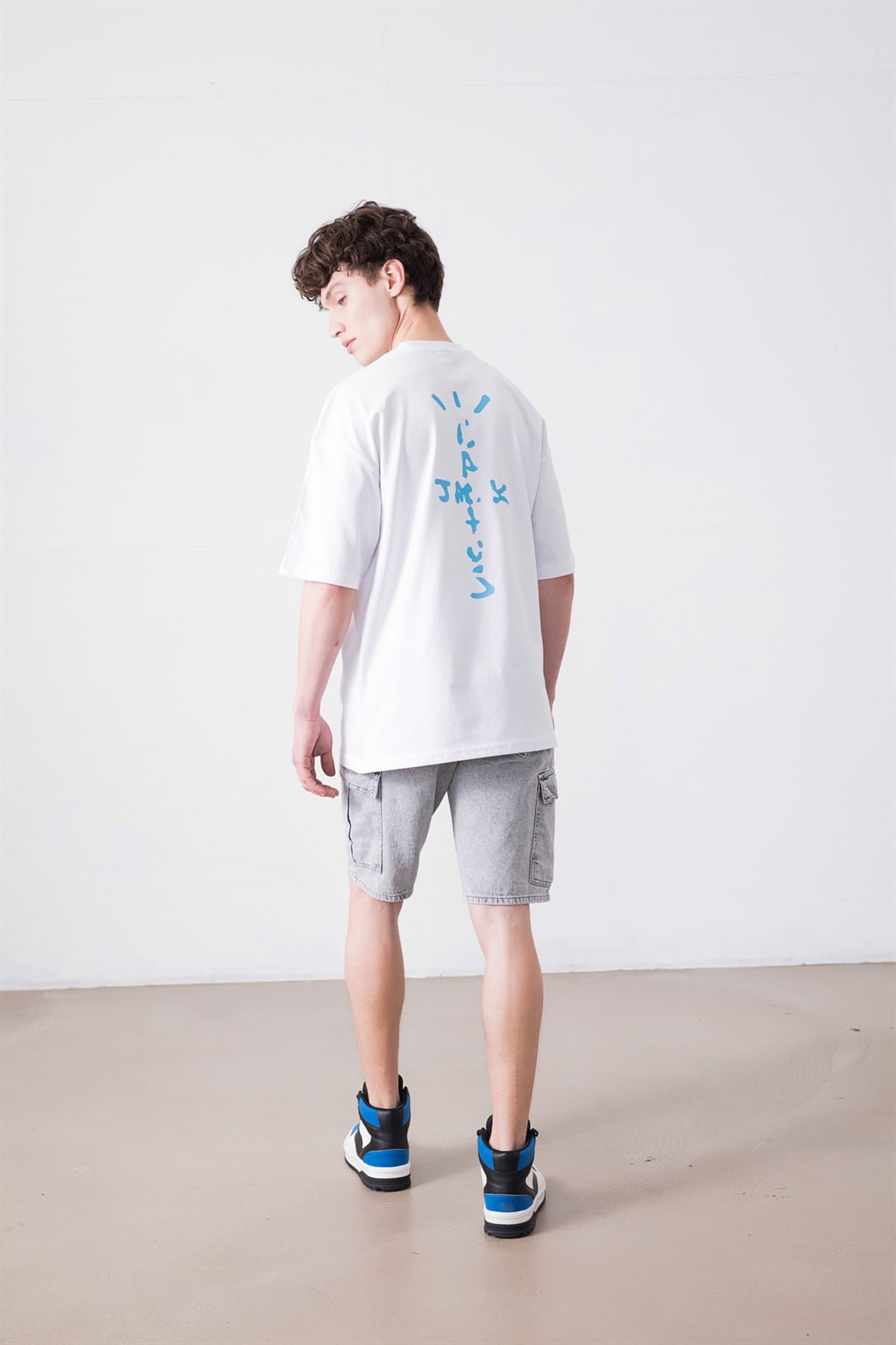 Trendiz Unisex Tell em Jack Sent You  Beyaz Tshirt