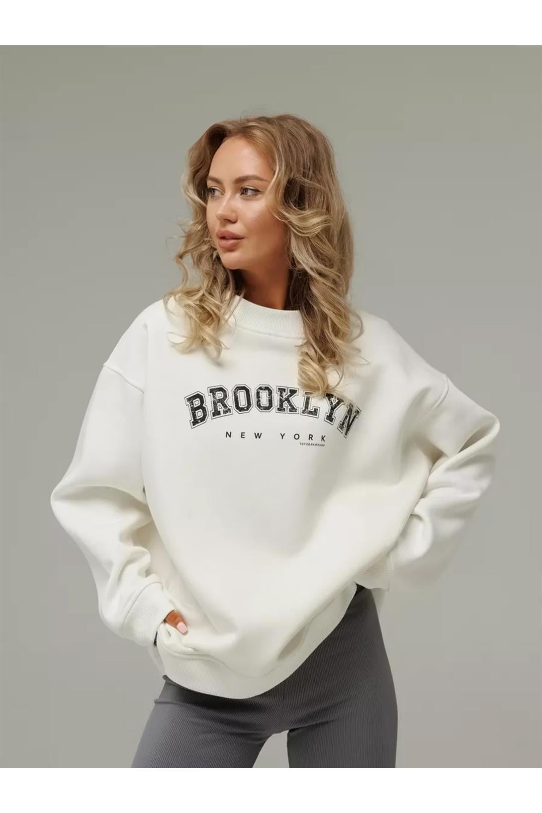 Unisex Brooklyn Bisiklet Yaka Sweatshirt Beyaz
