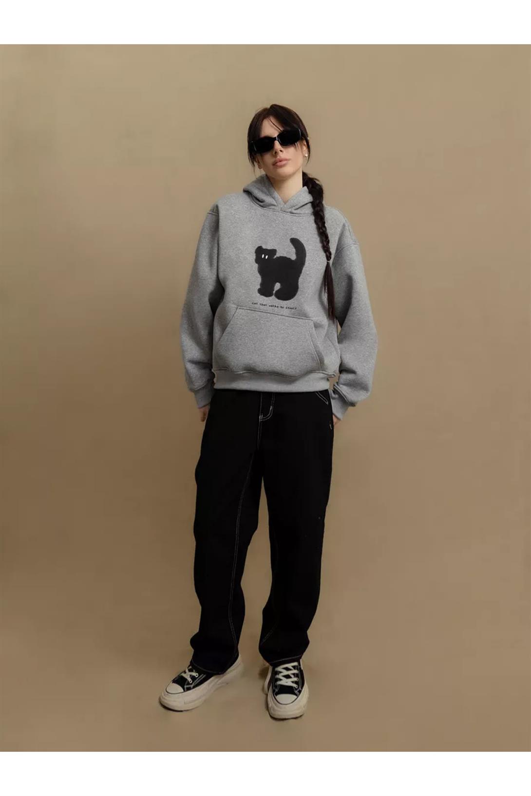 Unisex Cat That Walks By Itself Sweatshirt Gri