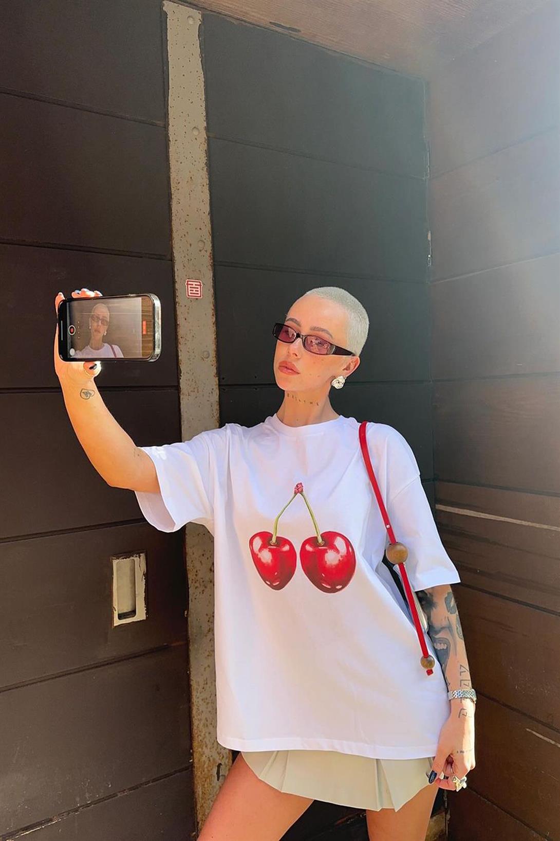 Unisex Cherry Tshirt Beyaz