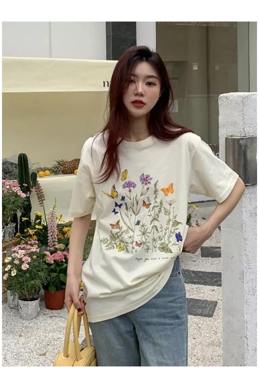 Unisex Flowers Tshirt Beyaz