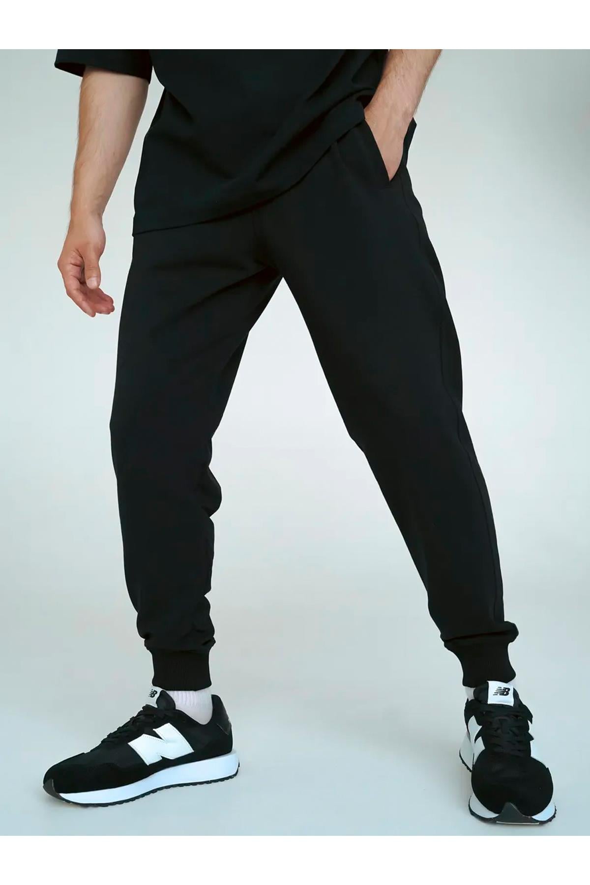 Unisex Mevsimlik Regular Eşofman Altı Siyah 2044