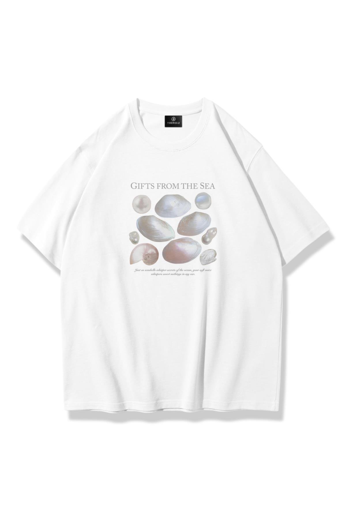 Unisex Gifts From The Sea Tshirt Beyaz