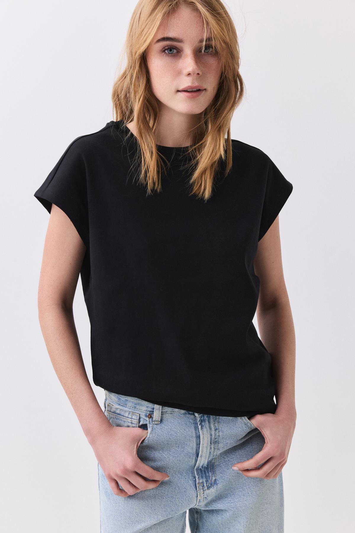 Kadın Karpuz Kol Basic Tshirt Siyah 5011