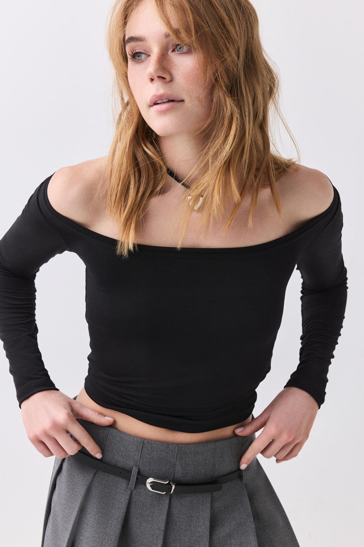 Kadın Kayık Yaka Viskon Body Siyah 8012