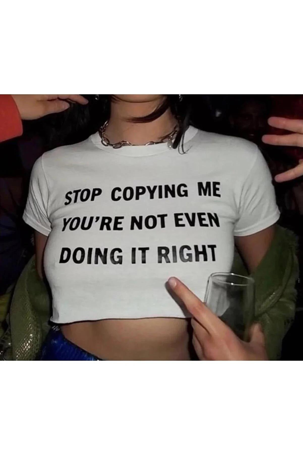 Kadın Stop Copying Me Crop Beyaz