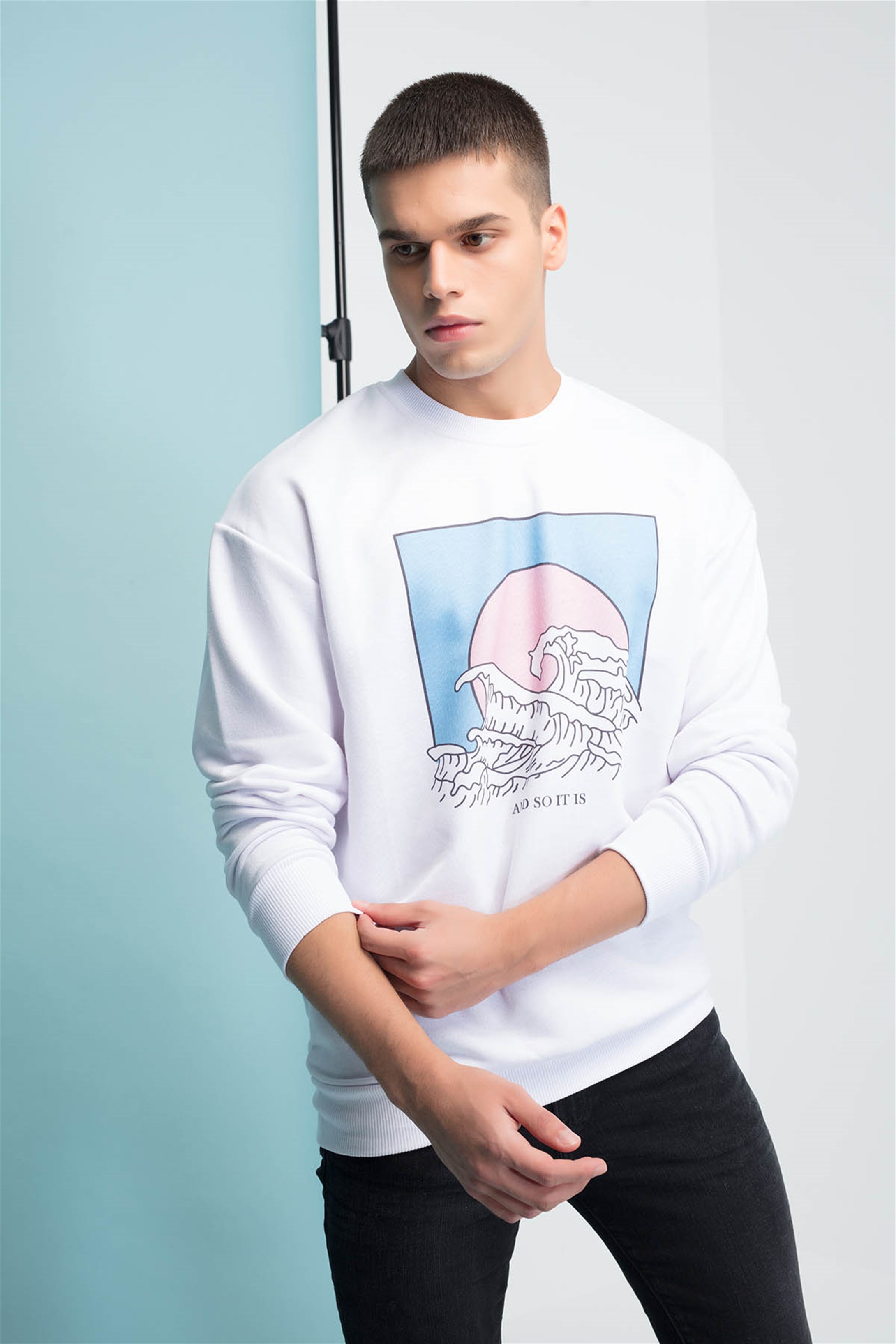 Trendiz AndSo Yuvarlak Yaka Swetshirt Beyaz 111102