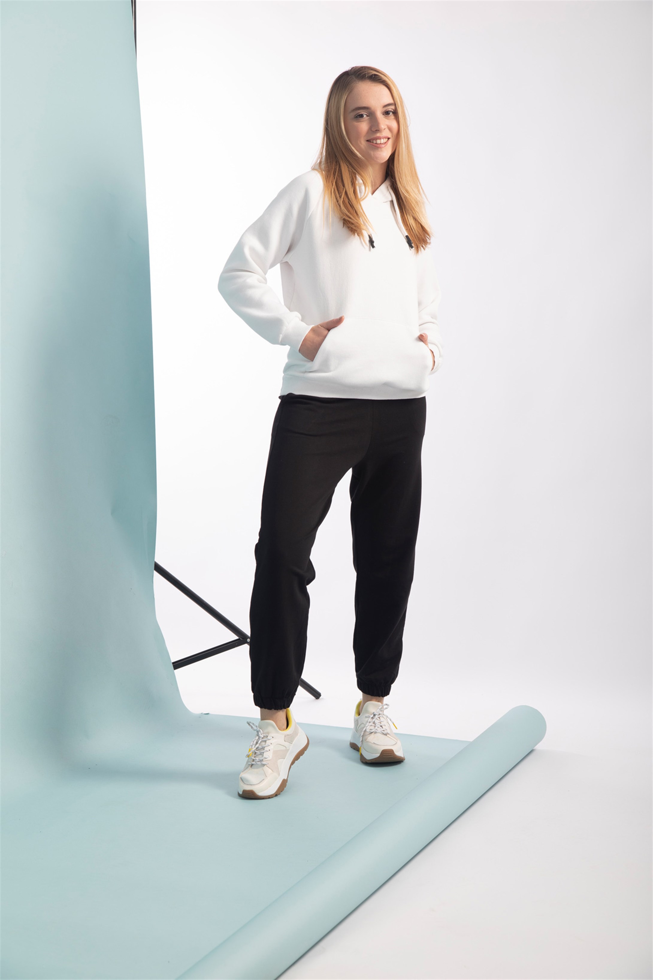 Trendiz Kadın Basic Sweatshirt Beyaz