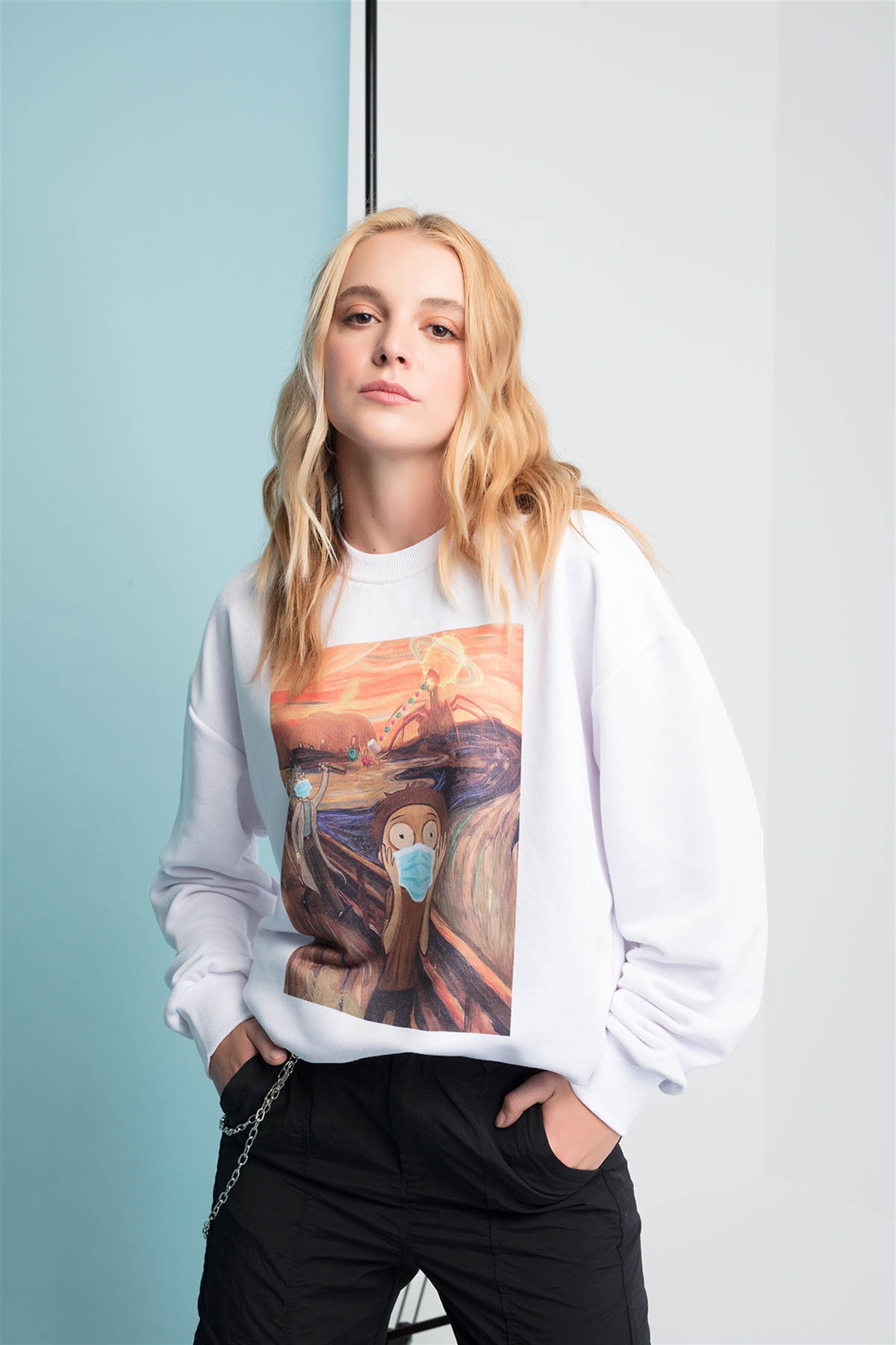 Trendiz Scream Mask Yuvarlak Yaka Sweatshirt Beyaz 111134