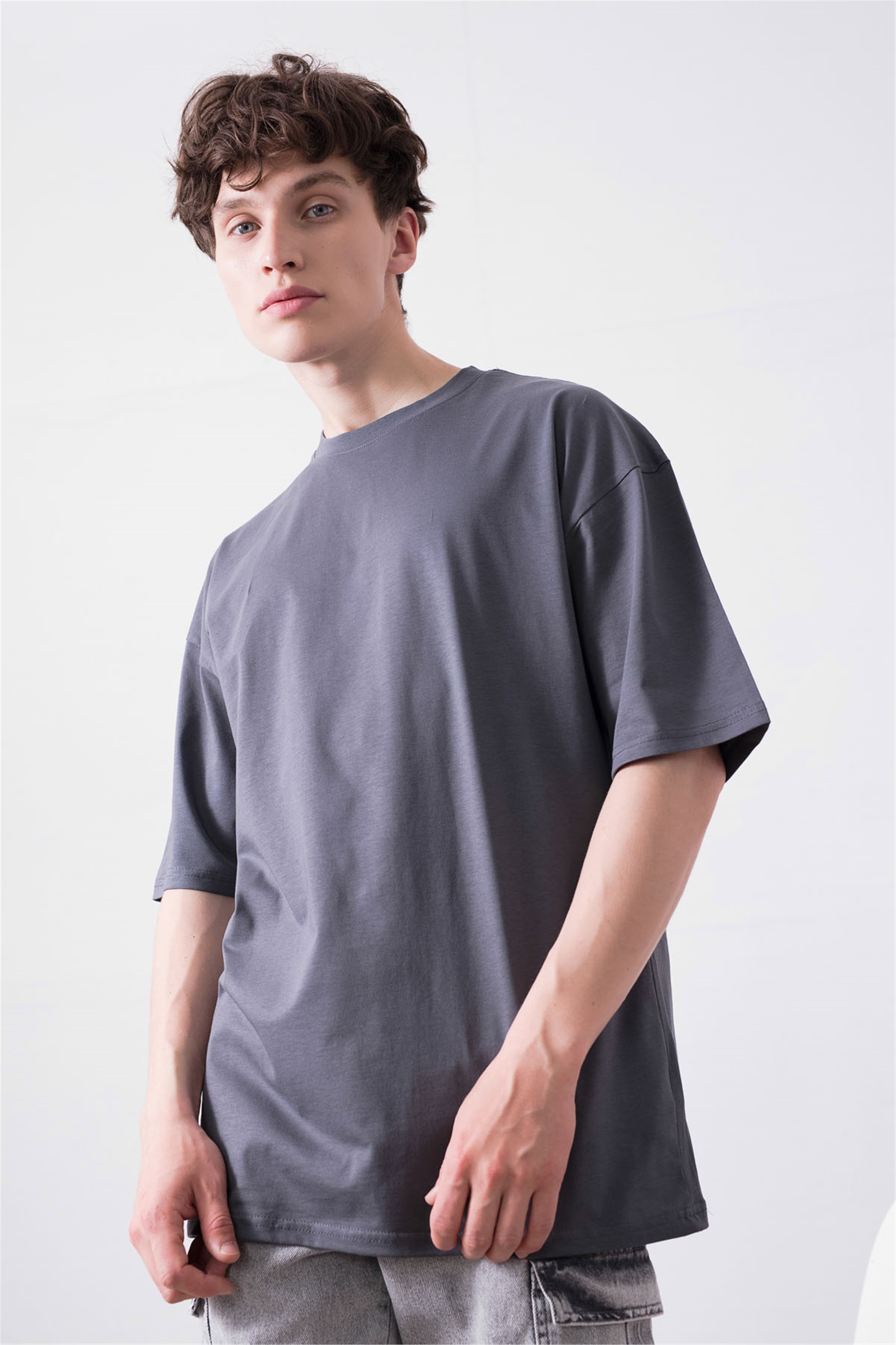 Trendiz Unisex Antrasit Basic Tshirt