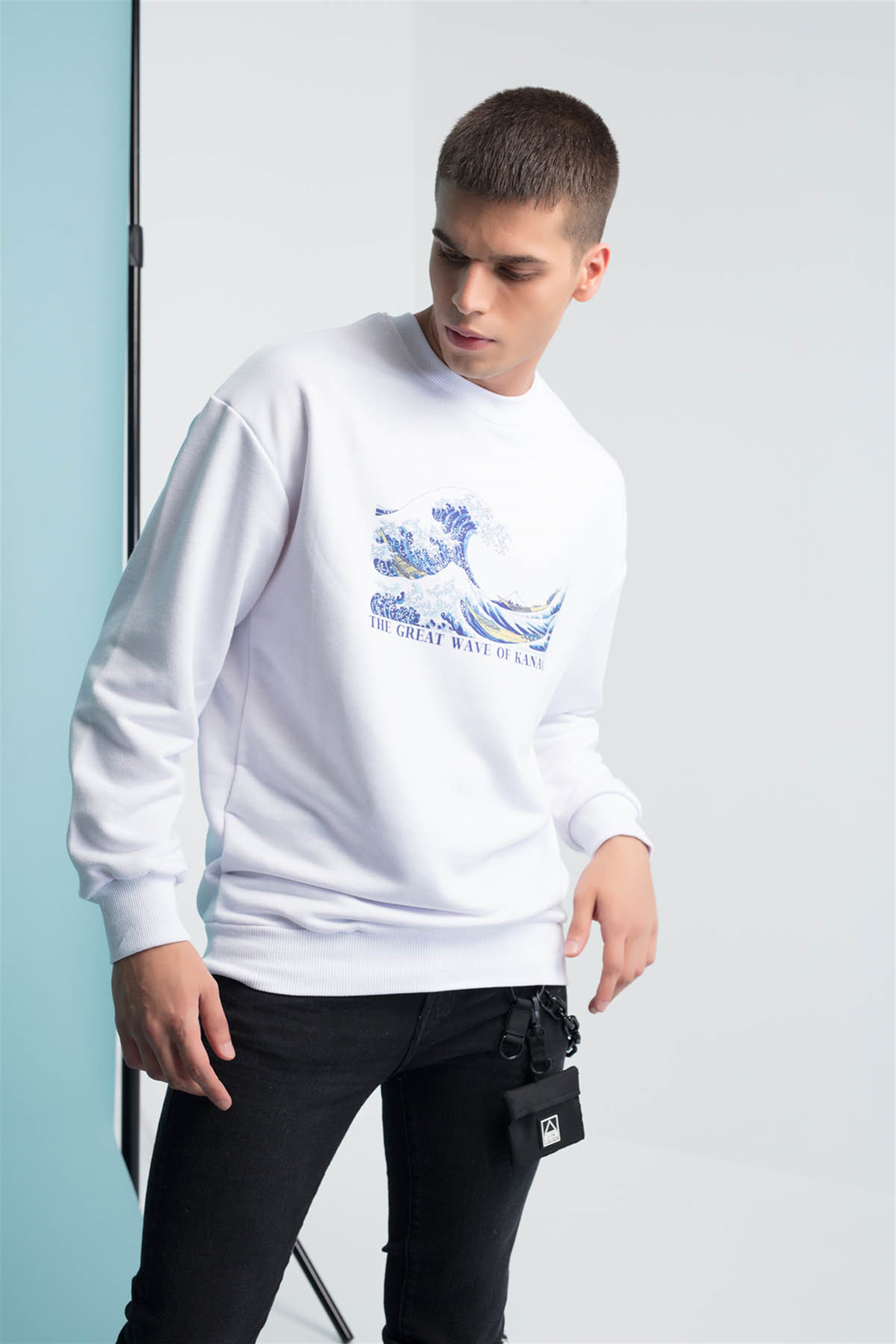 Trendiz Wave Yuvarlak Yaka Sweatshirt Beyaz 111110