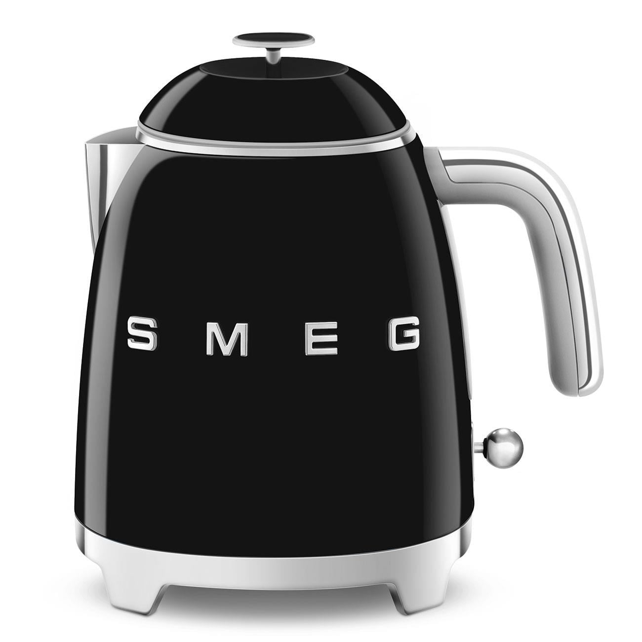 Smeg 50's Style Siyah Mini Kettle KLF05BLEU