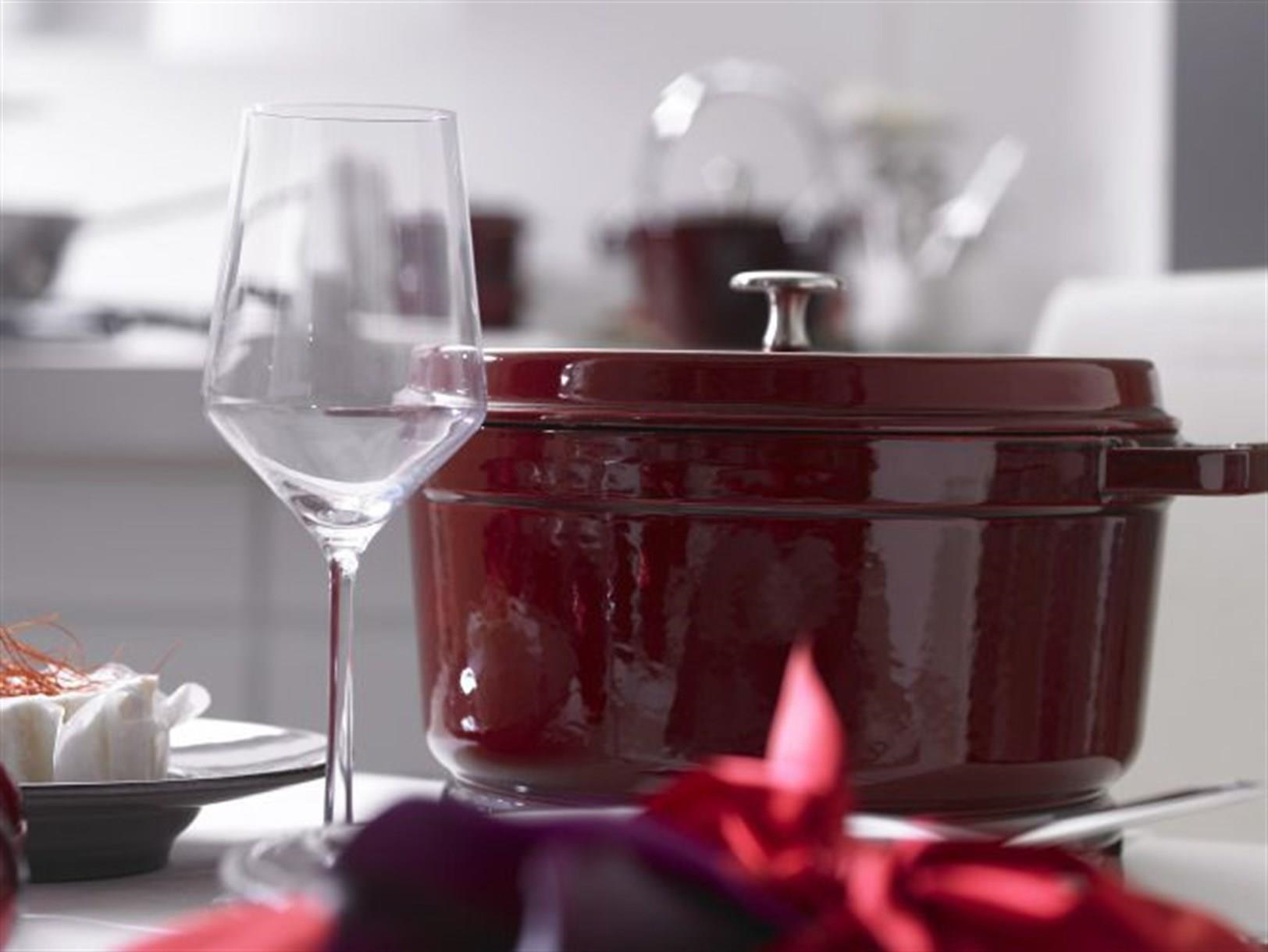 Staub Döküm Tencere