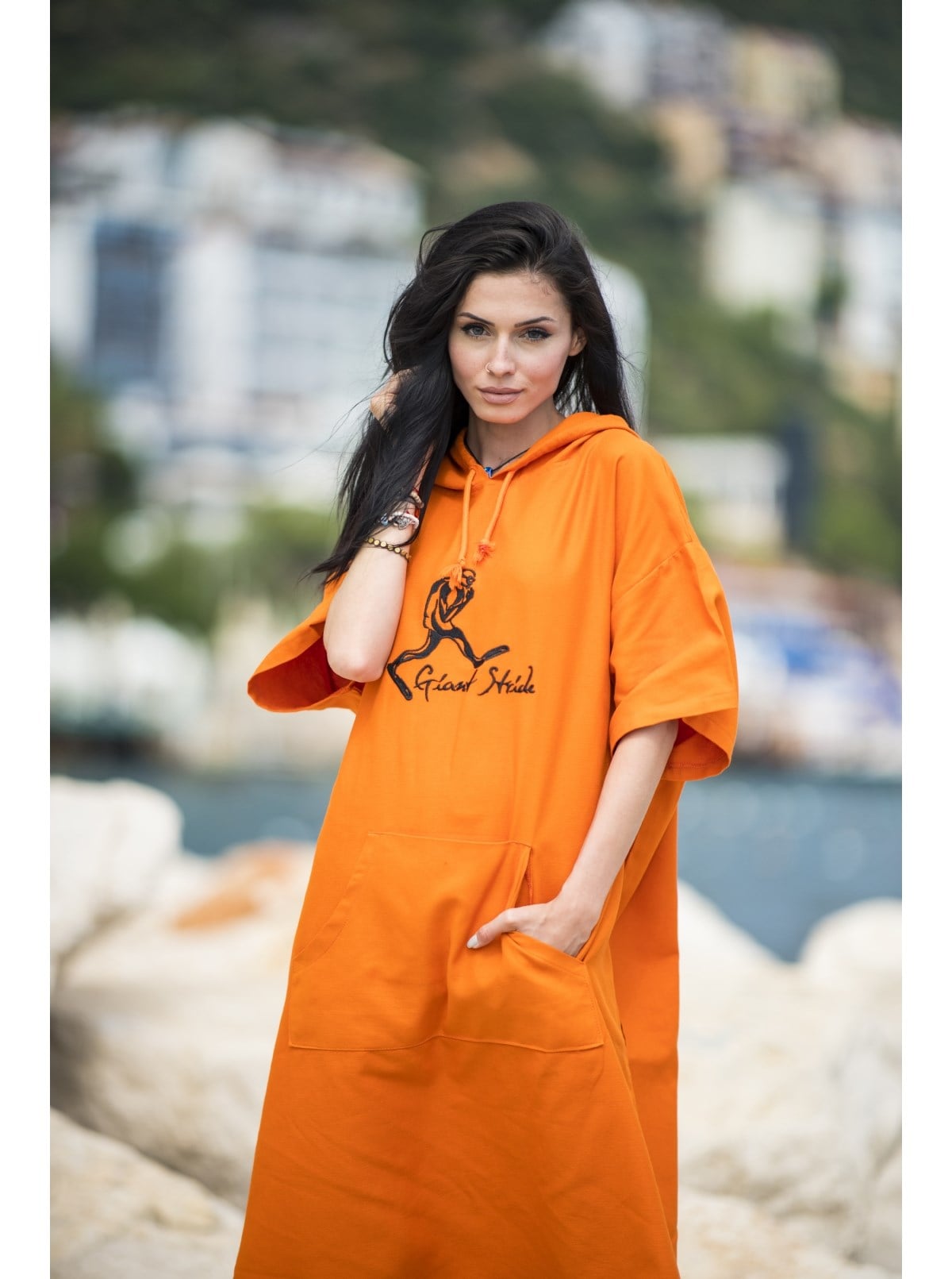 GIANT STRIDE PESHPONCHO ORANGE