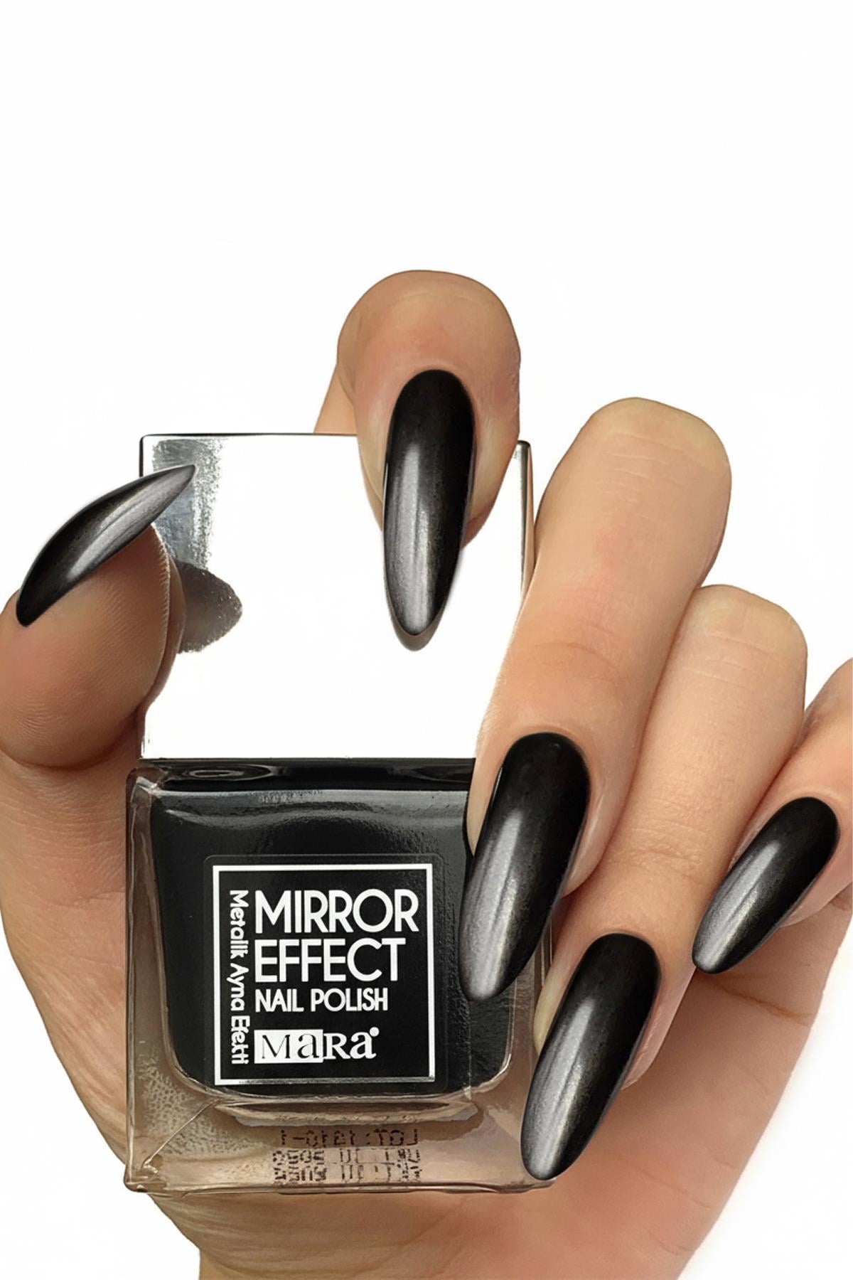 Mara Yeni Metalik Ayna Efekti Oje Siyah 15 ml