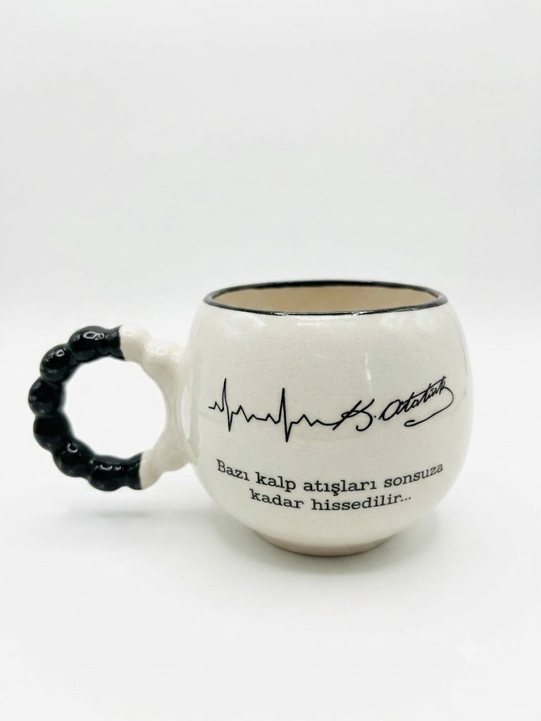 Bazı Kalp Atışları Sonsuza Kadar Hissedilir...El Yapımı Krem Parlak Puf Kupa - El İşçiliği Hediyelik Kupa Bardak Mug