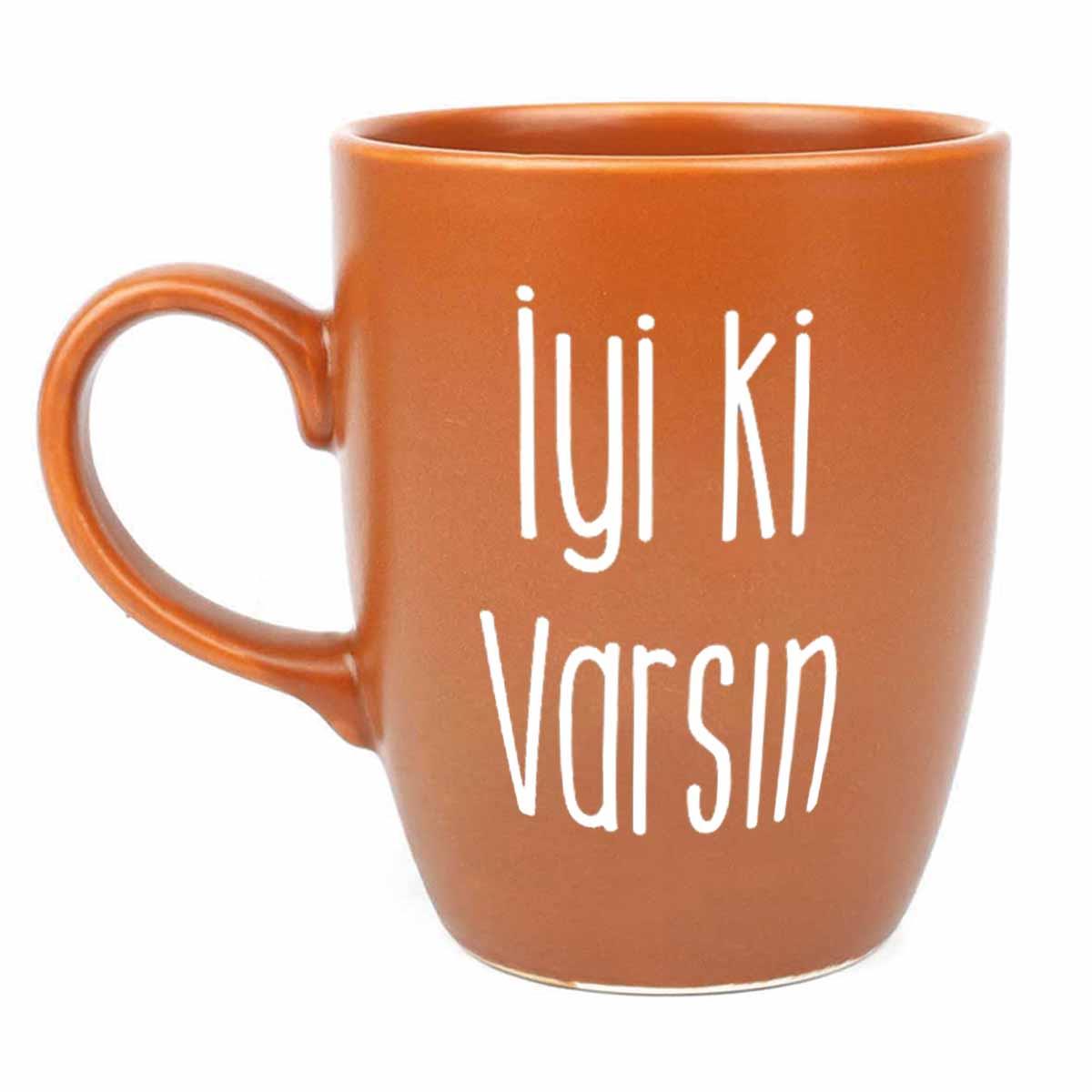 İyi Ki Varsın Karamel Oval Kupa - Hediye Seramik Kupa