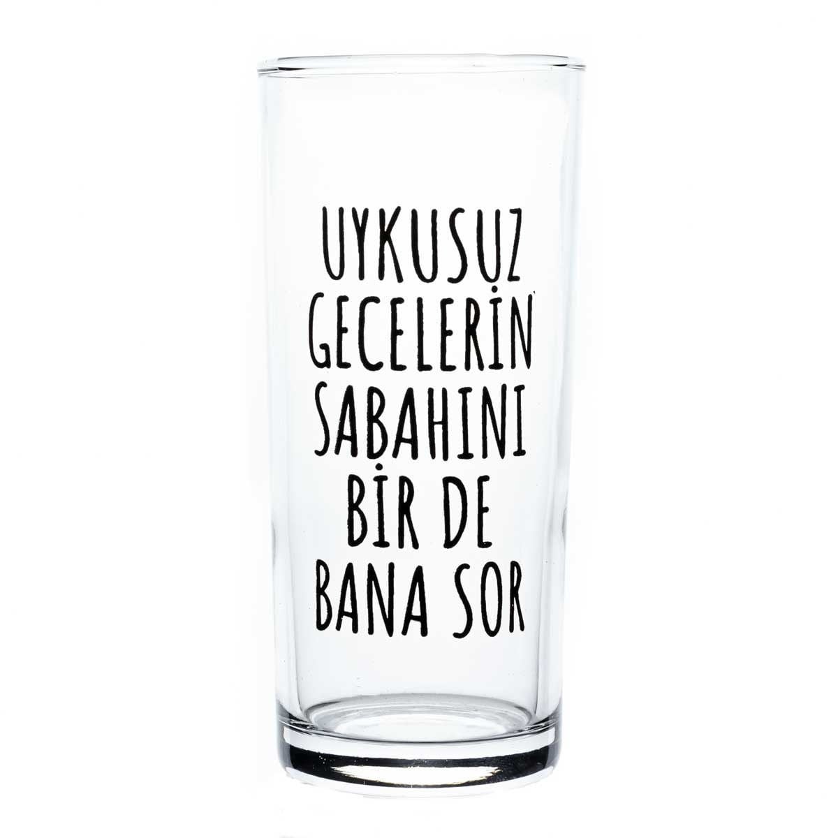Uykusuz Gecelerin Sabahını Bir De Bana Sor Rakı Bardağı