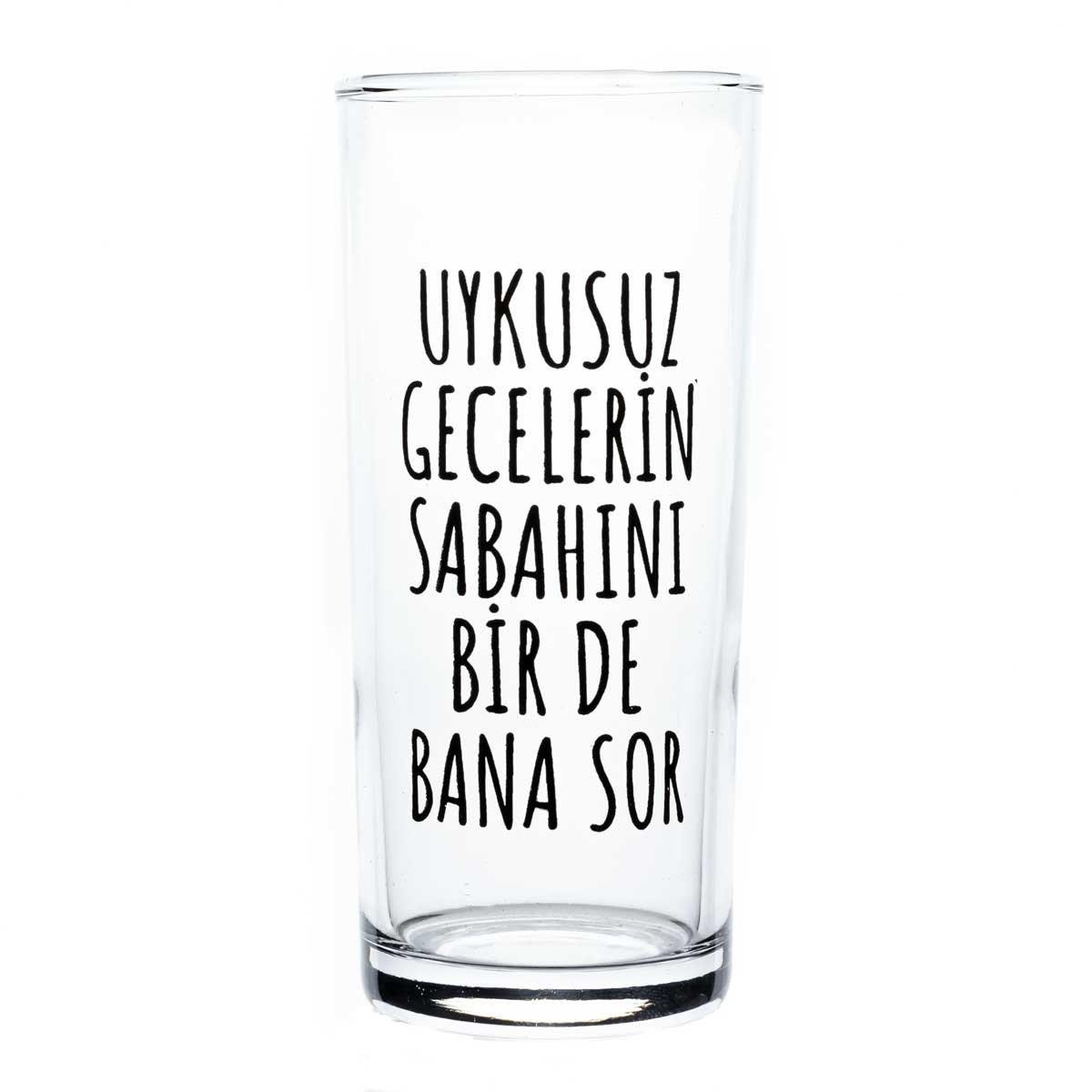 Uykusuz Gecelerin Sabahını Bir De Bana Sor Rakı Bardağı