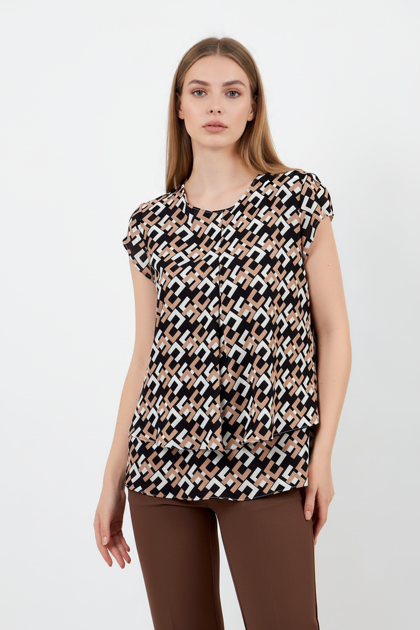 Short-Sleeved Blouse