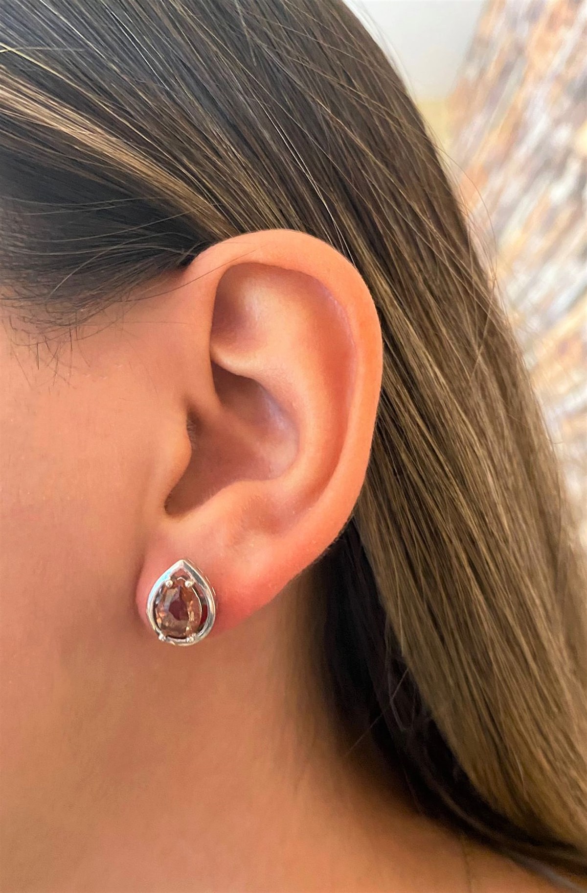 Bayan Damla Model Sultanit Taş Detay Gümüş Küpe