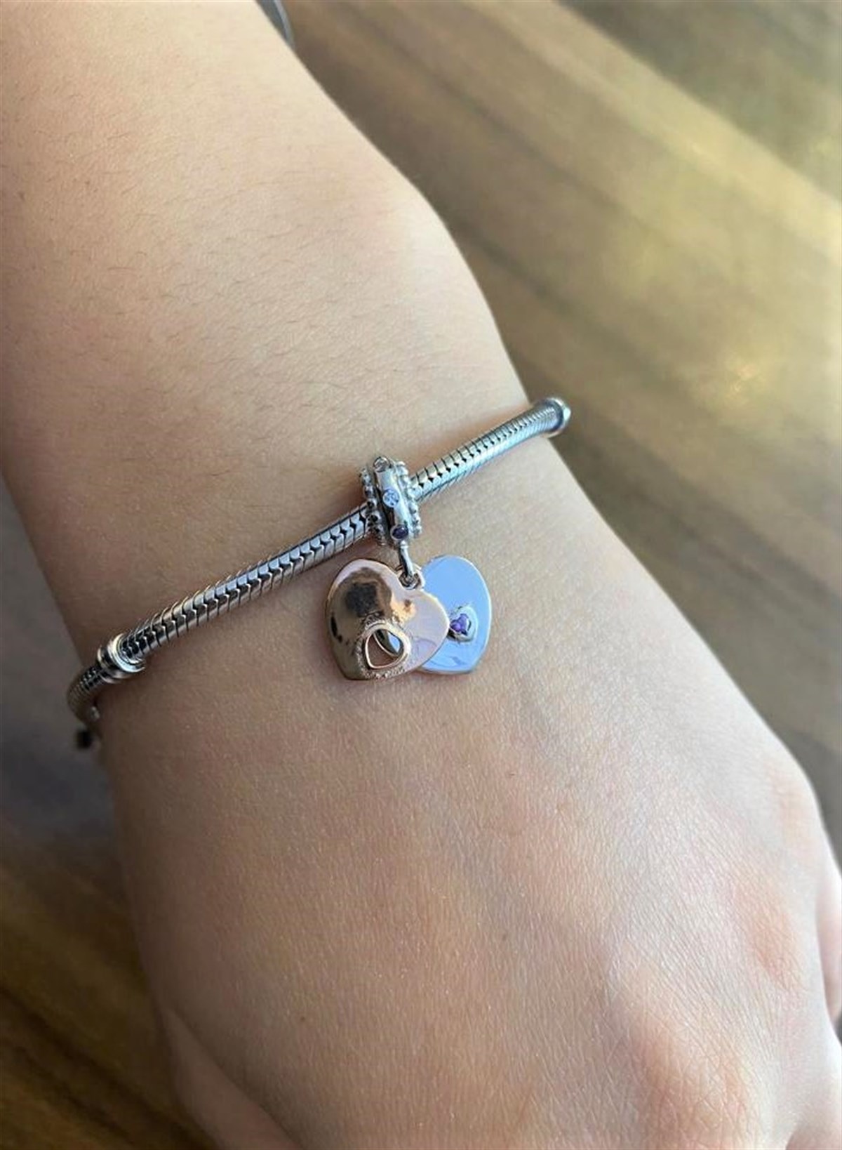 Bayan İki Kalp Model Bakır Renk Detay Gümüş Charm 