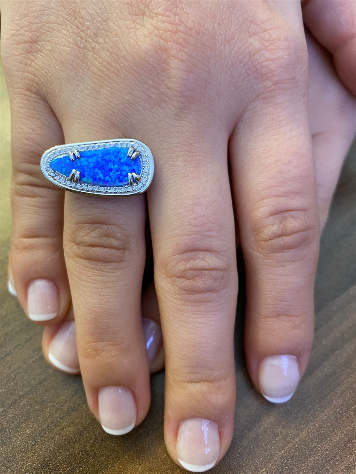 Bayan Opal Taş Gümüş Yüzük