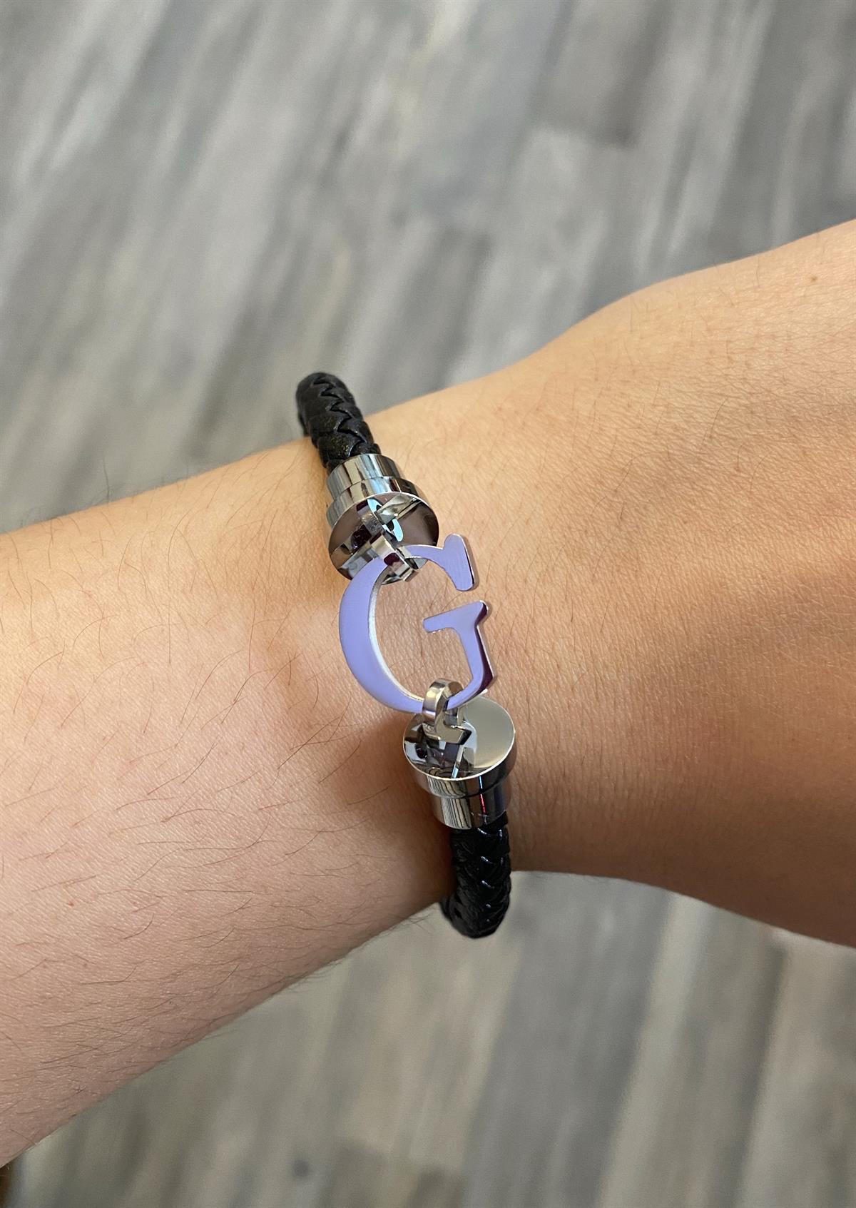 Erkek G Harf Detay Deri Bileklik