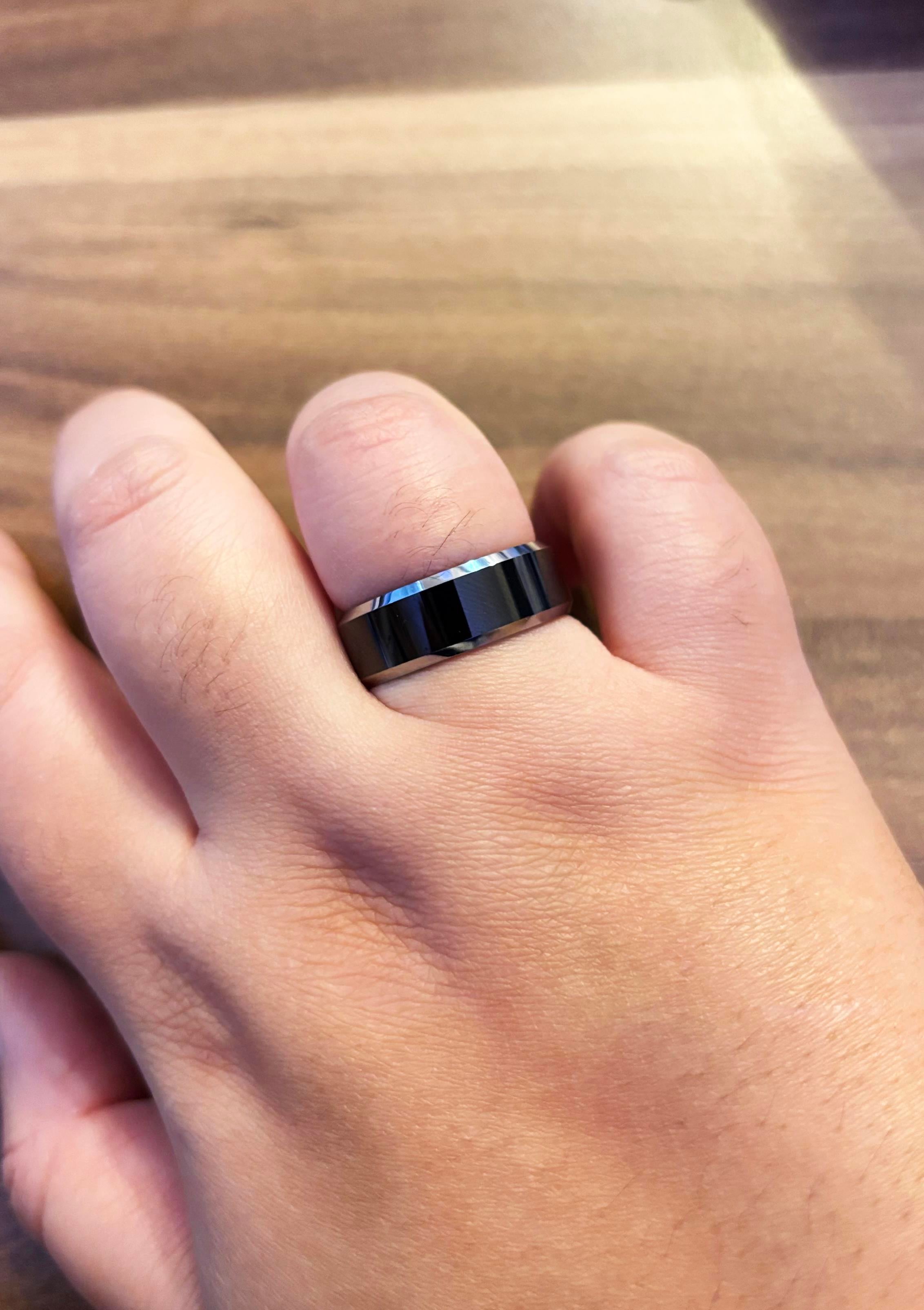 Erkek Siyah Renk Gümüş Detay Tungsten Yüzük 