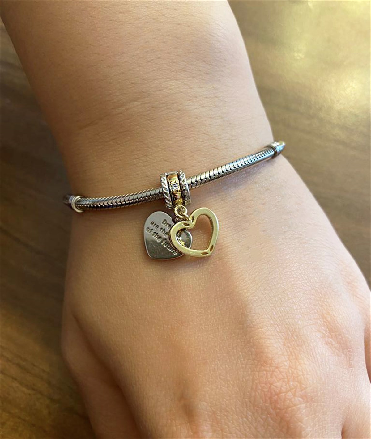 Gümüş Çift Kalp Gold Detay Charm