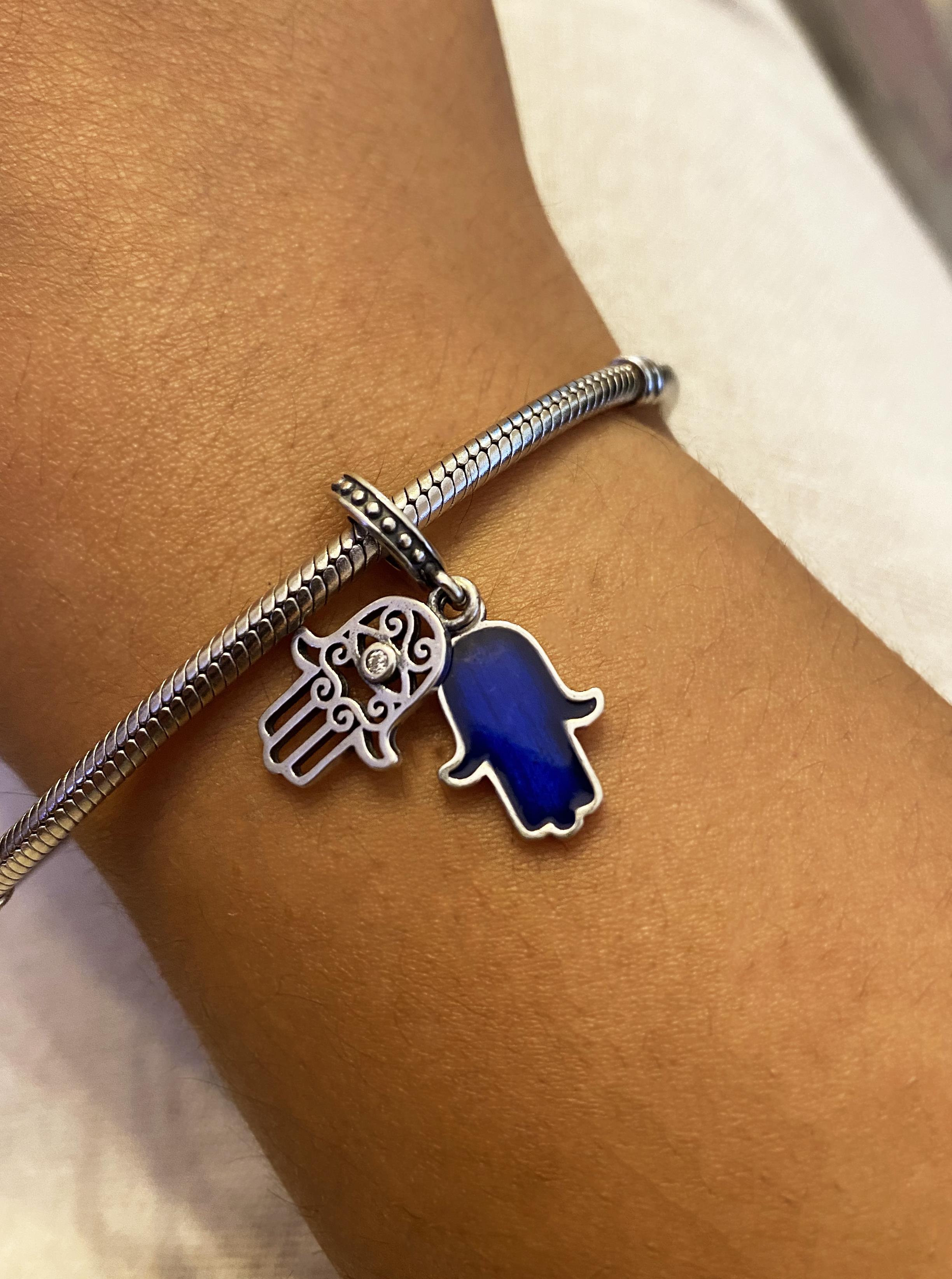 Kadın Fatma Eli Model Mavi Renk Detay Gümüş Charm