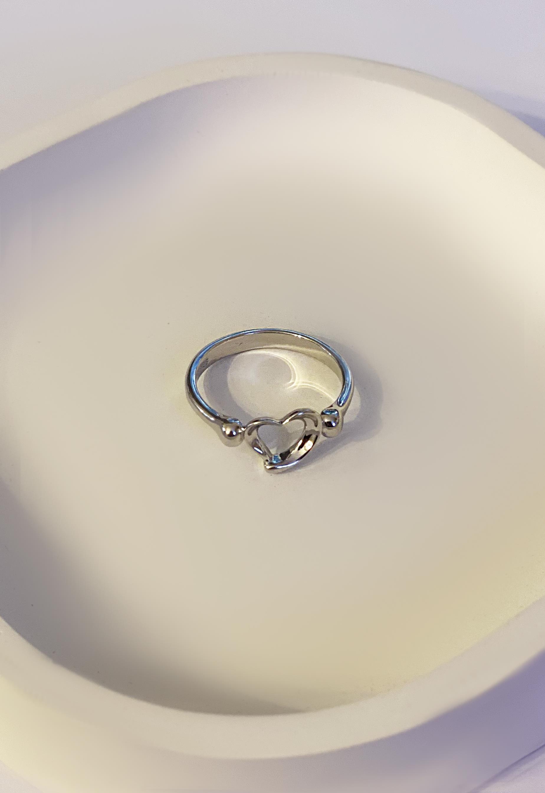 Kadın Kalp Model Gümüş Yüzük 