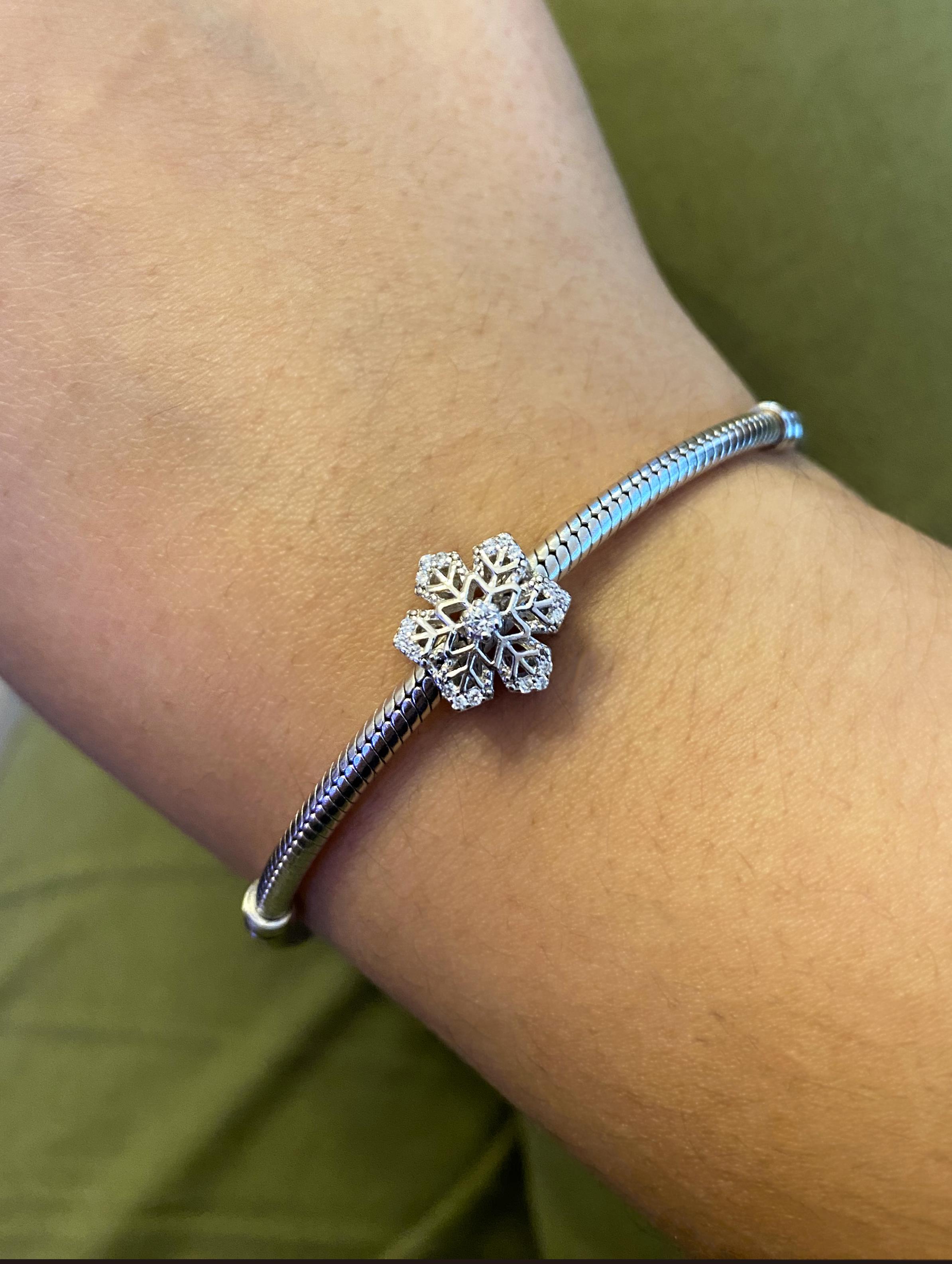 Kadın Kar Tanesi Model Gümüş Charm 