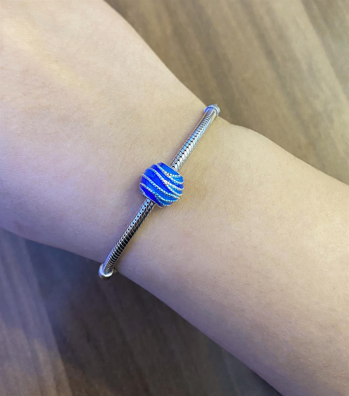 Kadın Mavi Renk Gümüş Top Charm