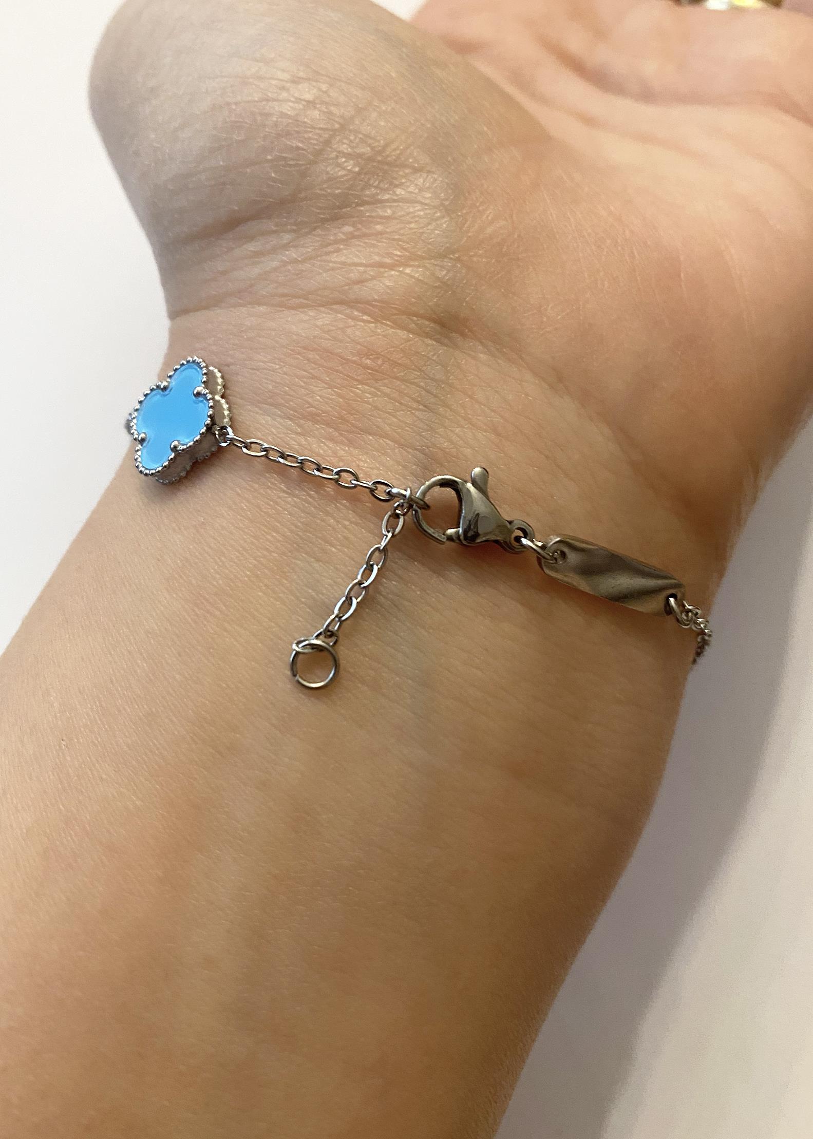 Kadın Mavi Renk Küçük Yonca Model Çelik Bileklik