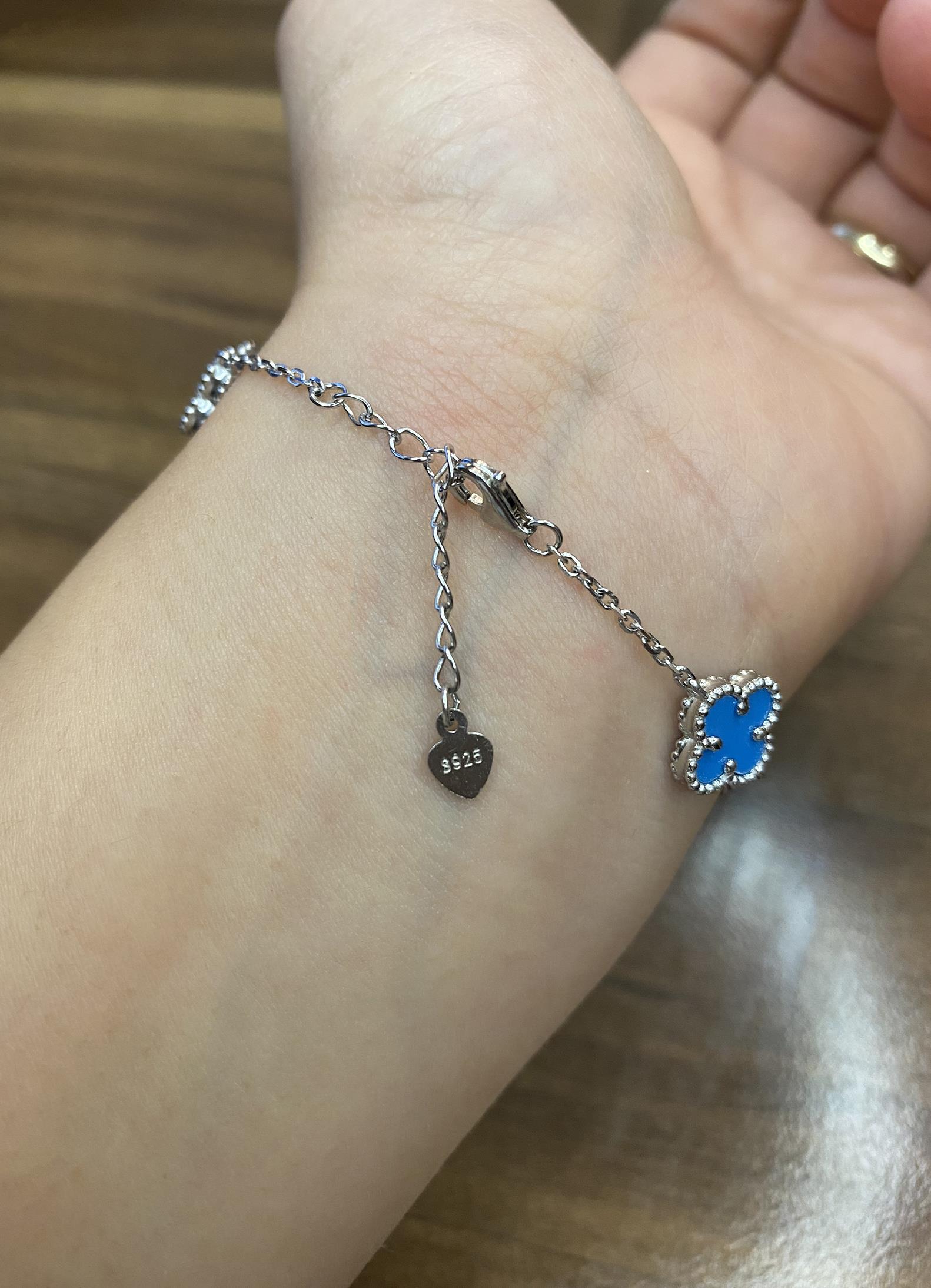 Kadın Mavi Renk Yonca Model Gümüş Bileklik