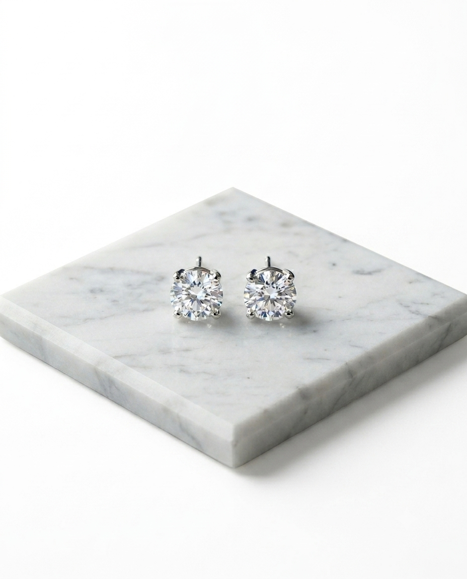 Kadın Moissanite Büyük Tek Taş Gümüş Küpe