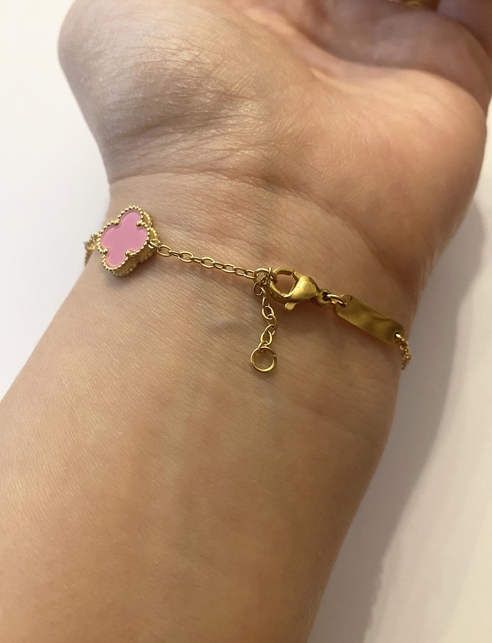 Kadın Pembe Renk Küçük Yonca Model Çelik Bileklik