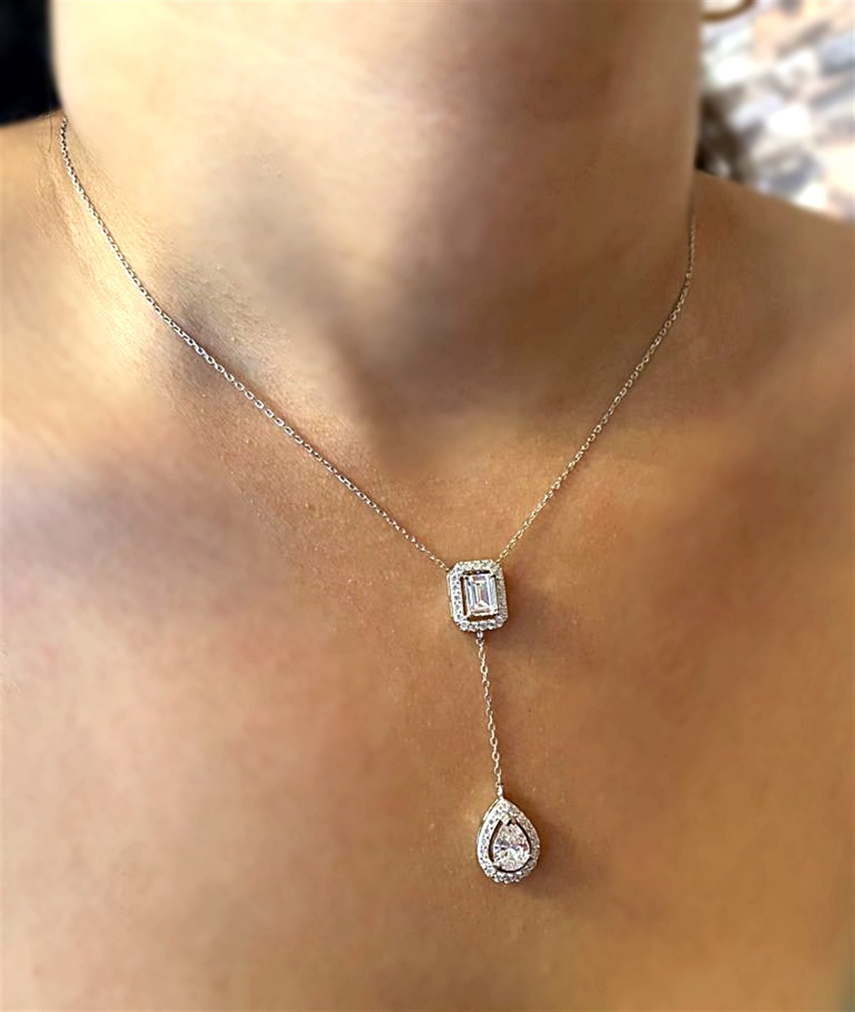 Kadın Sallantılı Gümüş Kolye