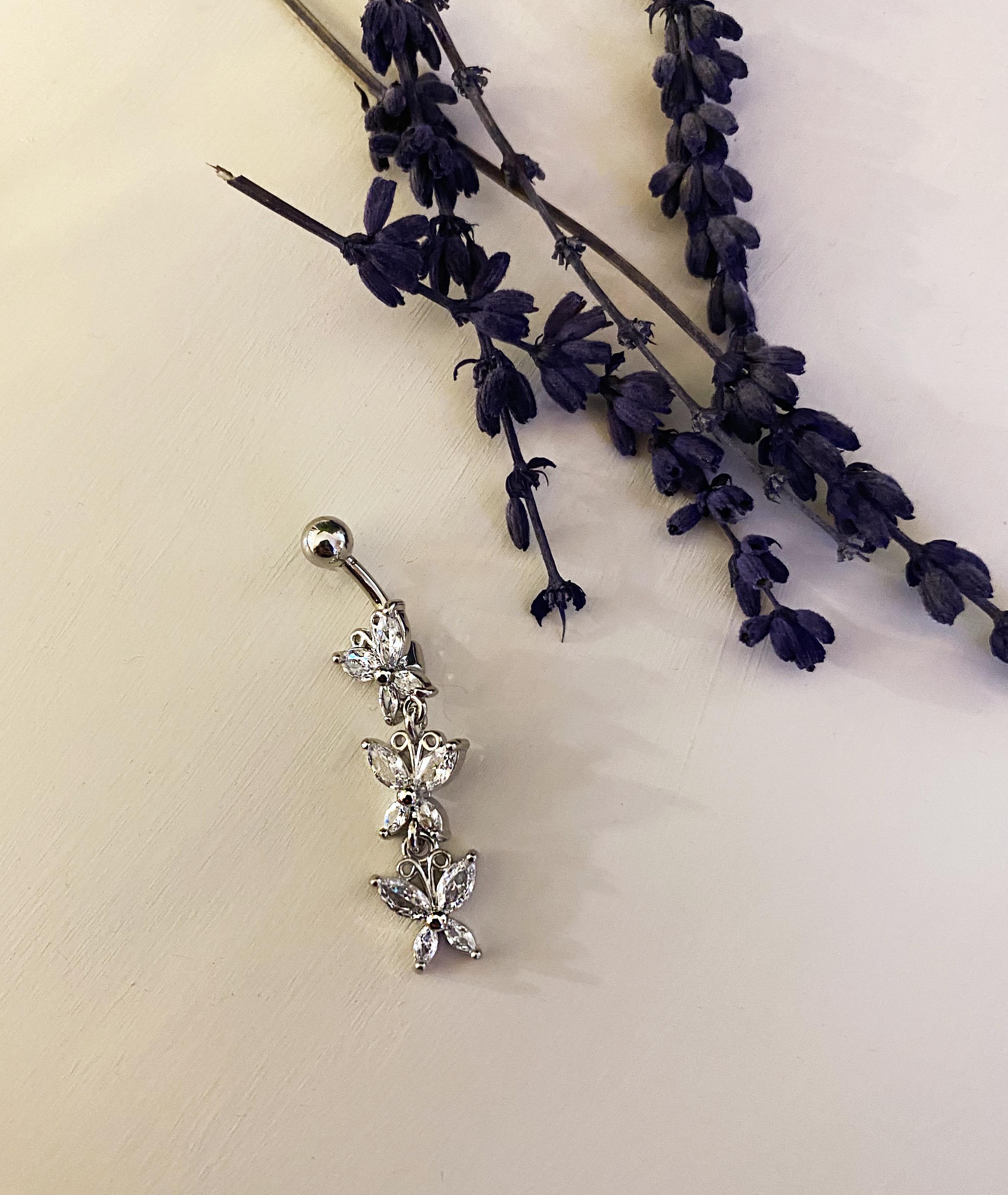 Kadın Taşlı Kelebek Detay Çelik Piercing